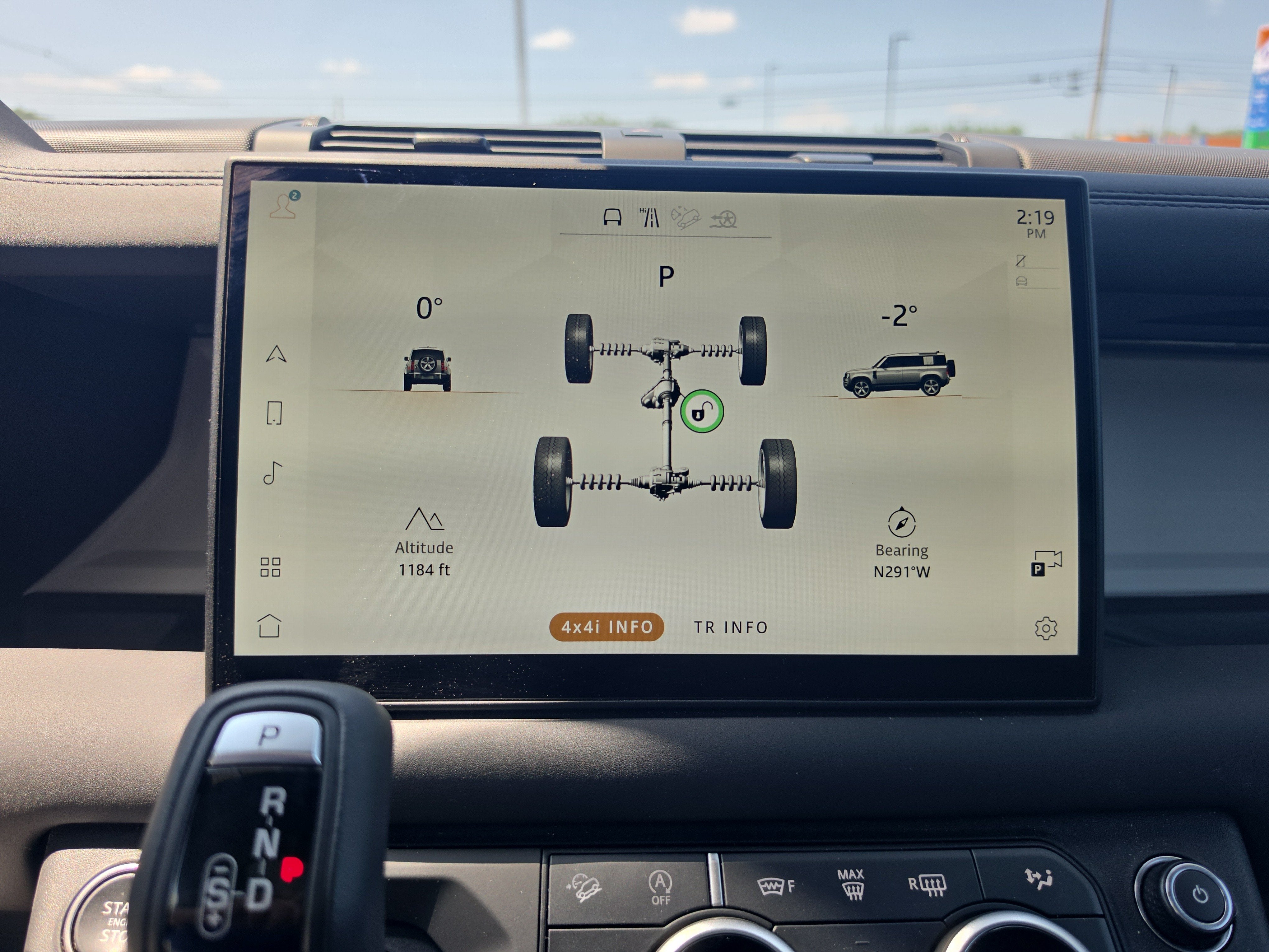 2025 Land Rover Defender S