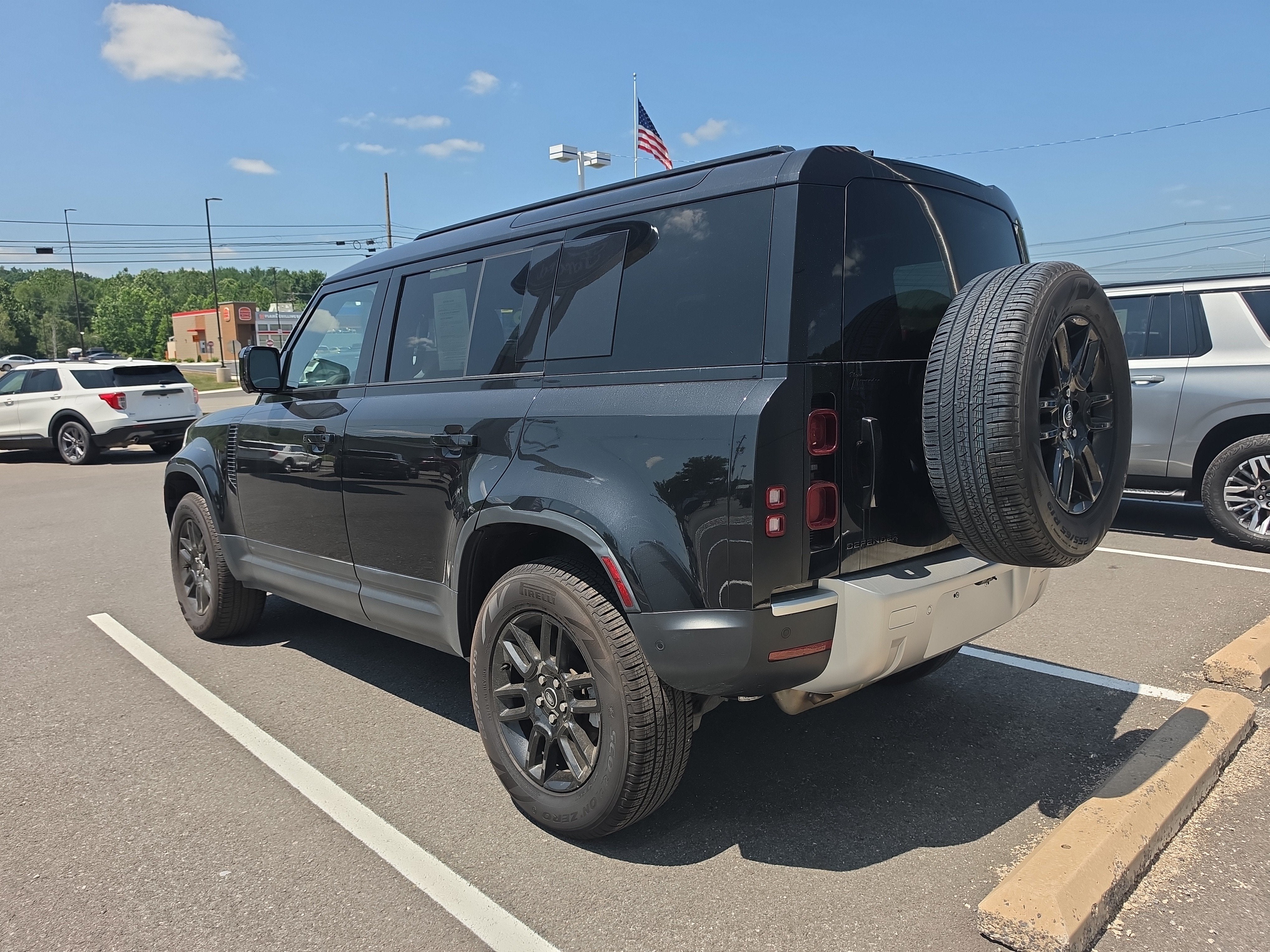 2025 Land Rover Defender S