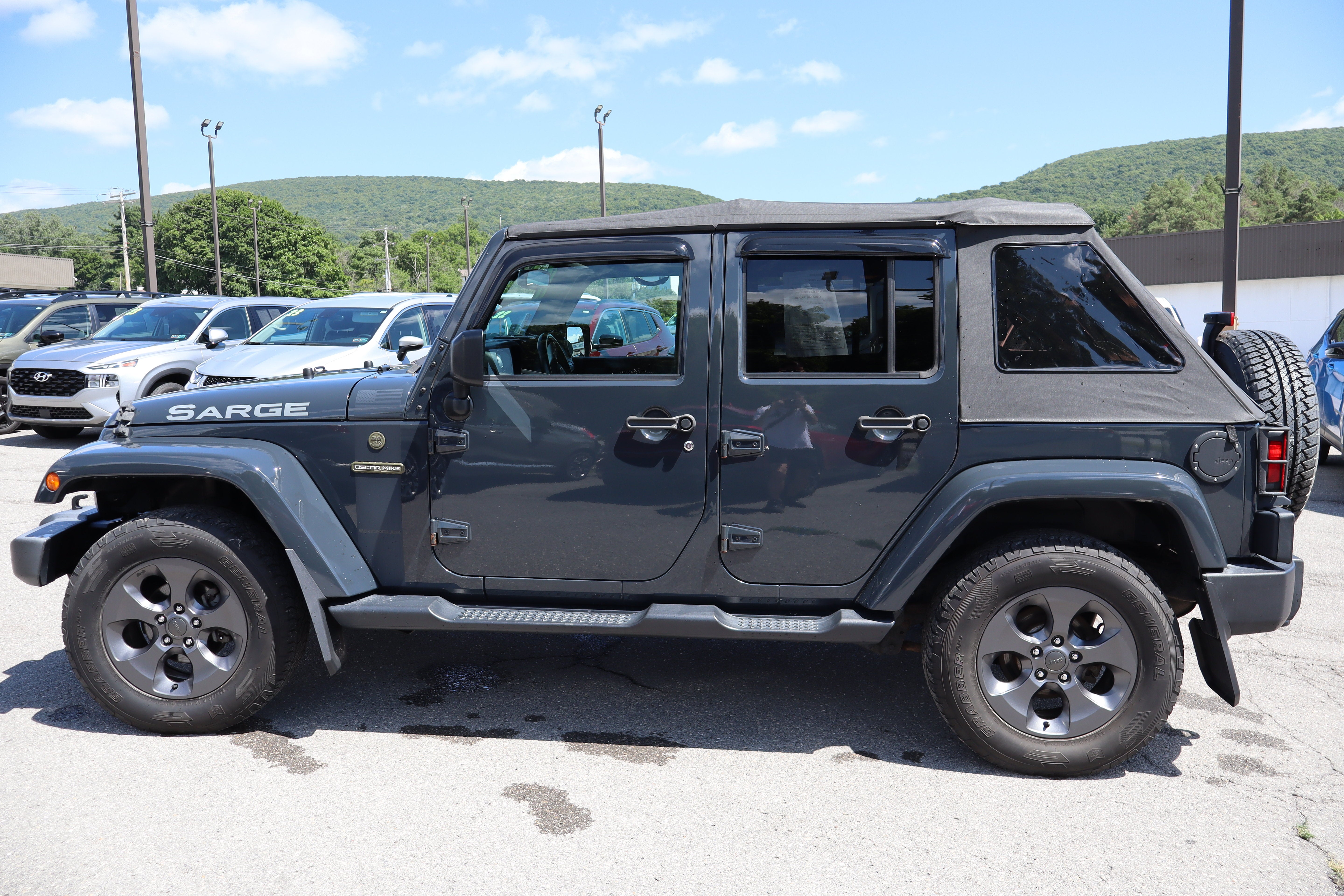 2017 Jeep Wrangler Unlimited Freedom