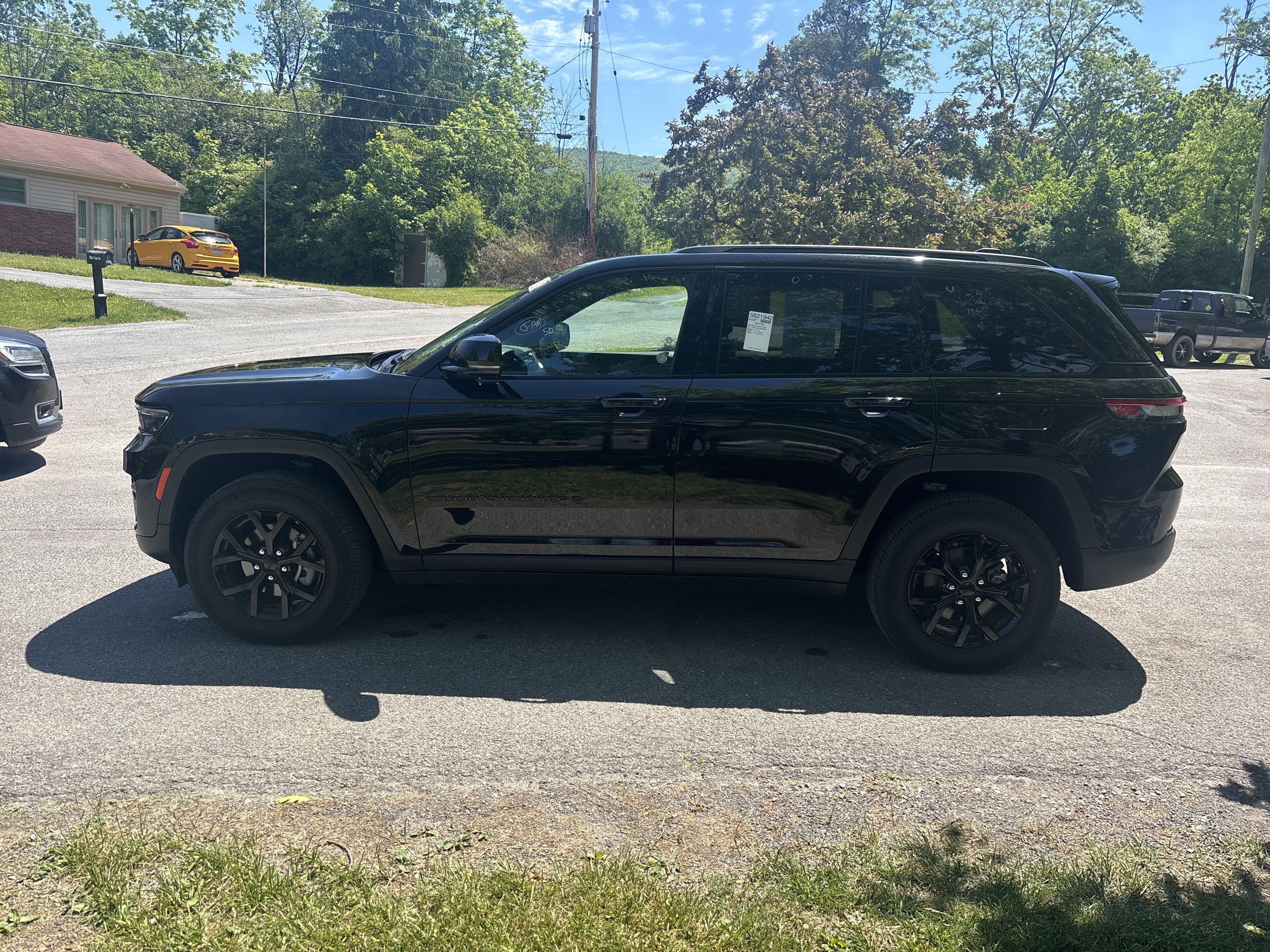 2025 Jeep Grand Cherokee Altitude