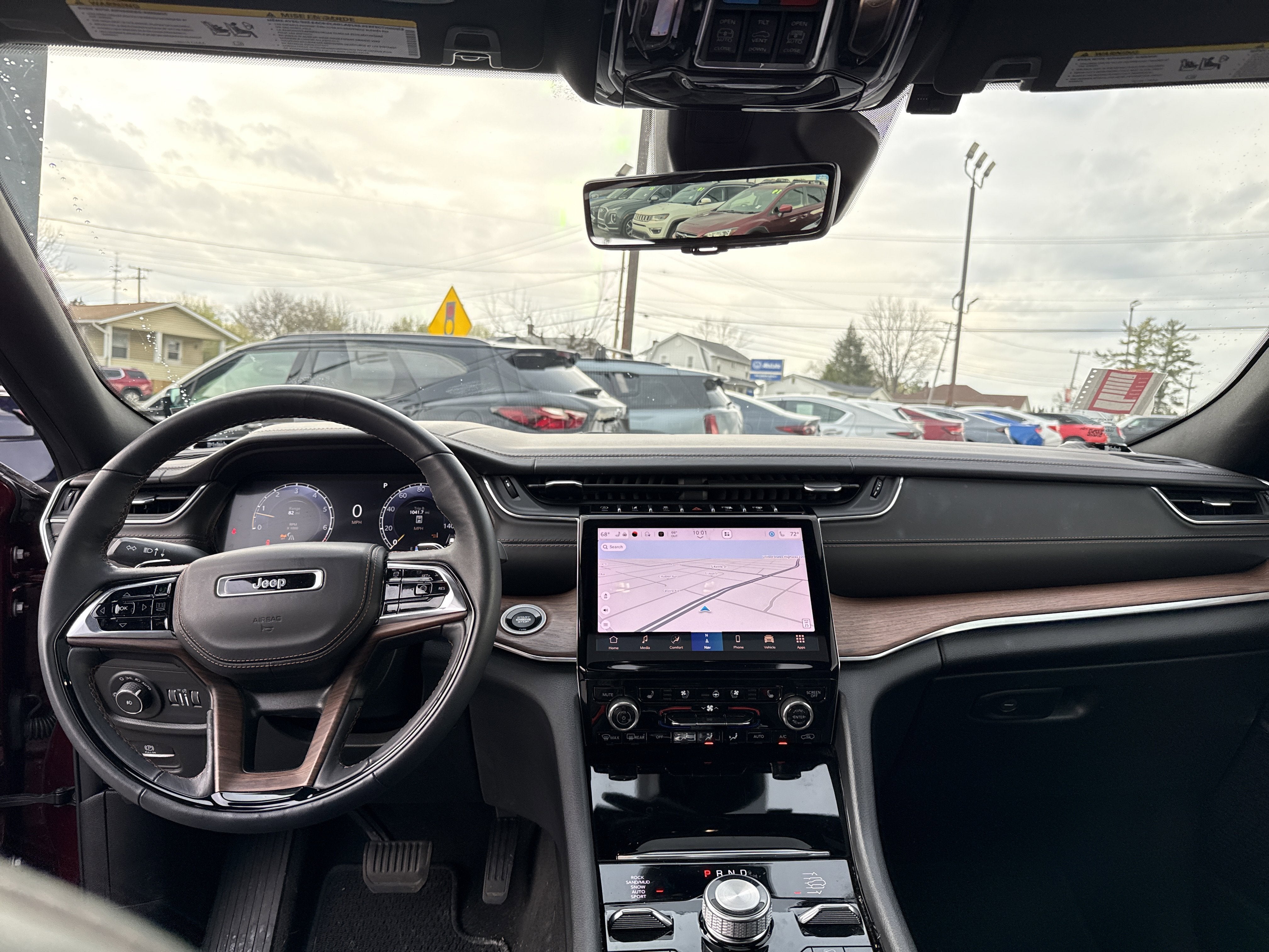 2022 Jeep Grand Cherokee L Summit