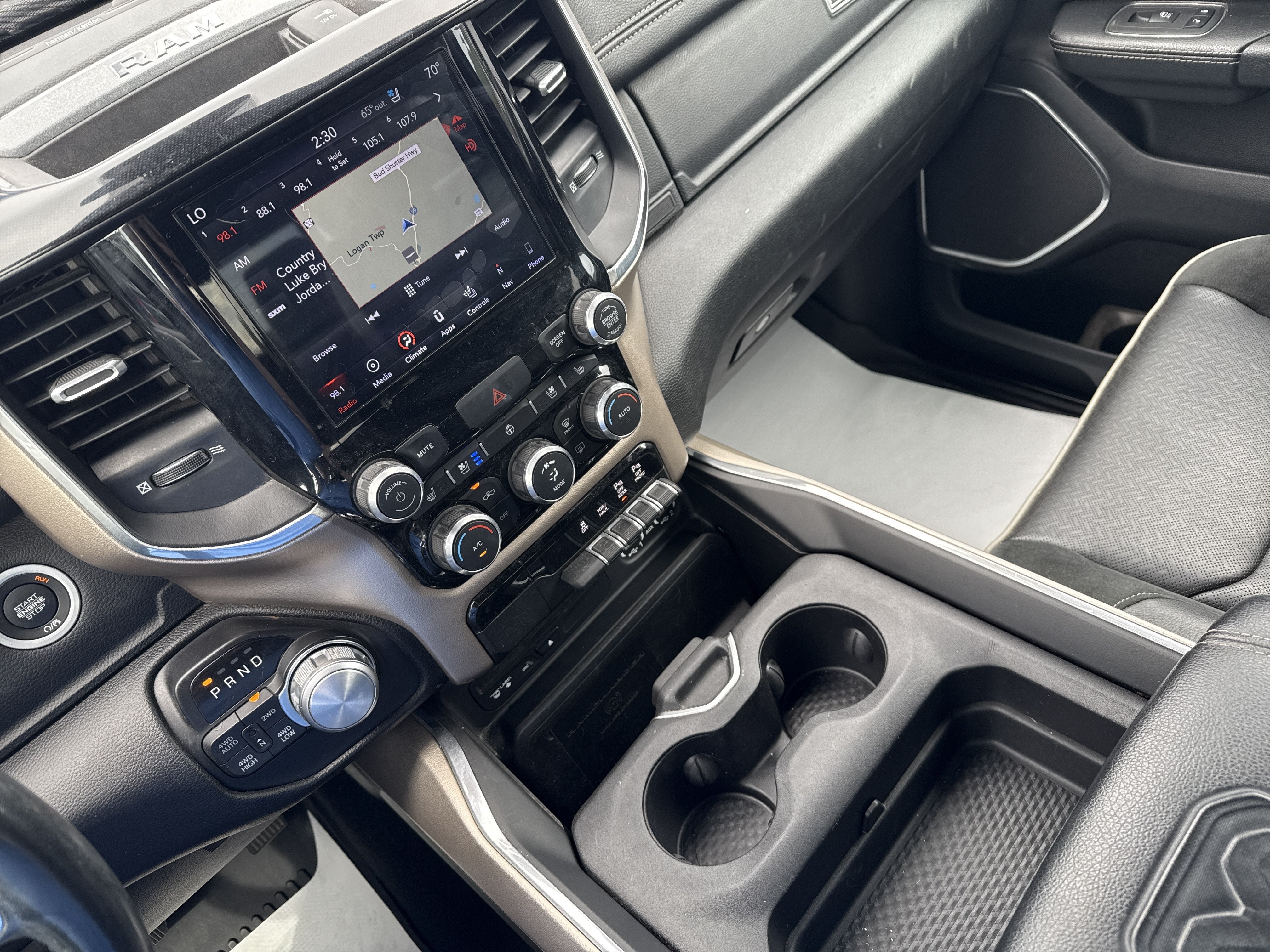 2019 RAM 1500 Laramie