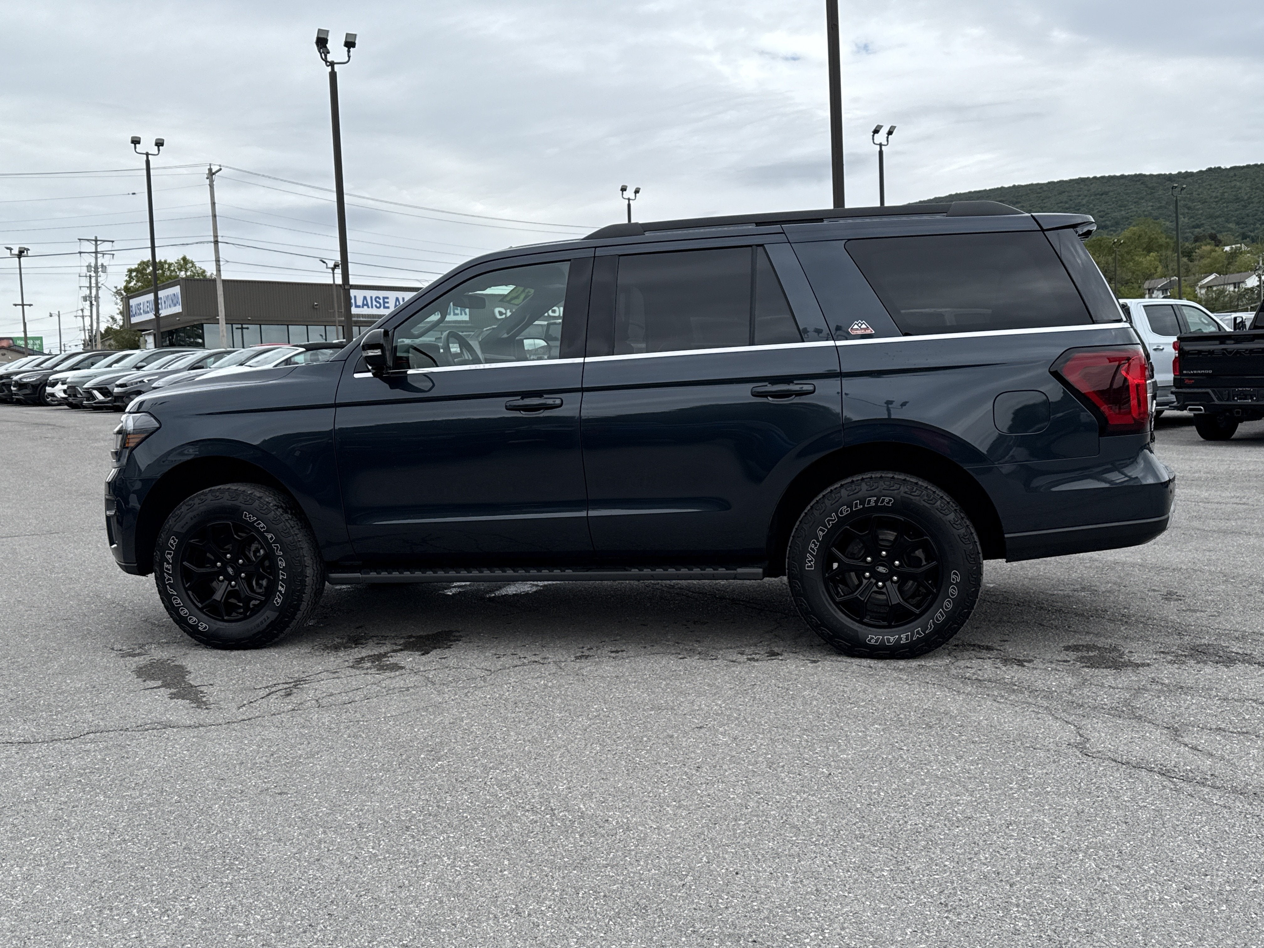 2024 Ford Expedition Timberline