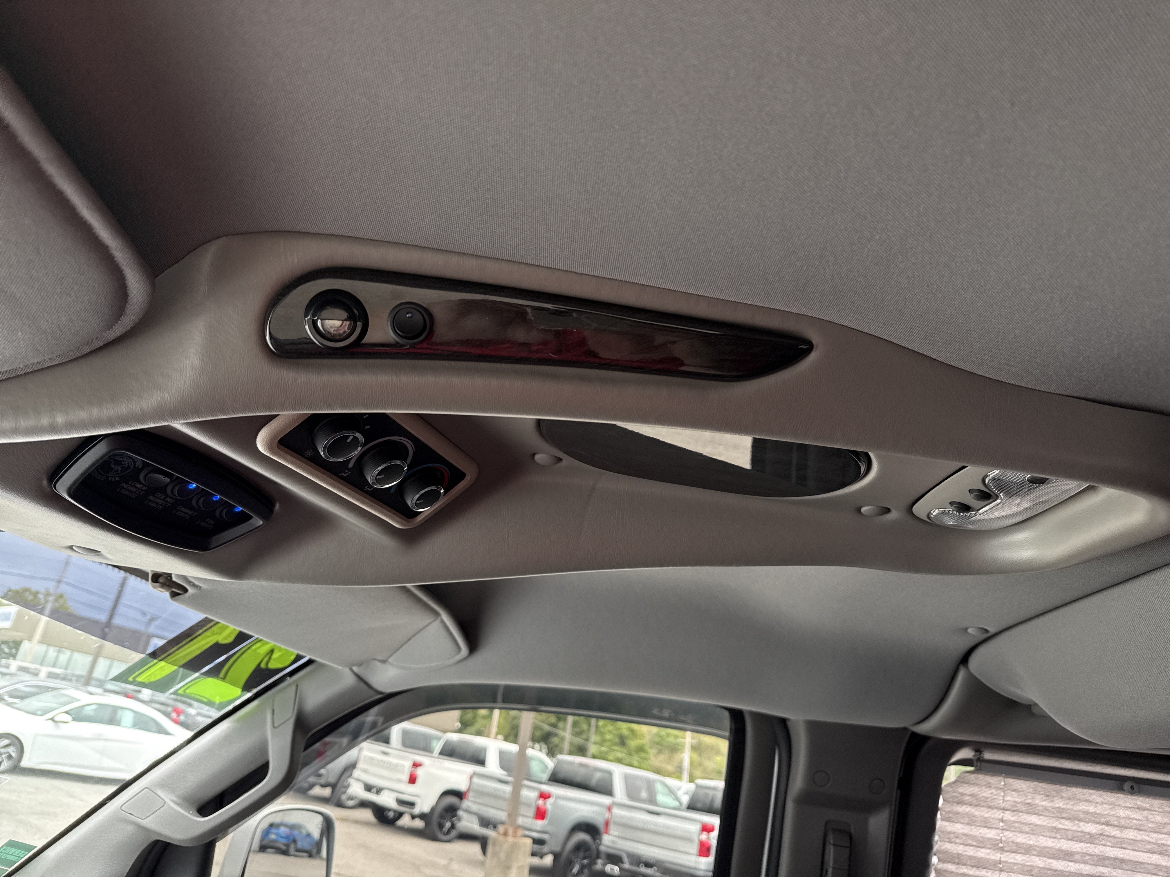 2021 Chevrolet Express Passenger LS