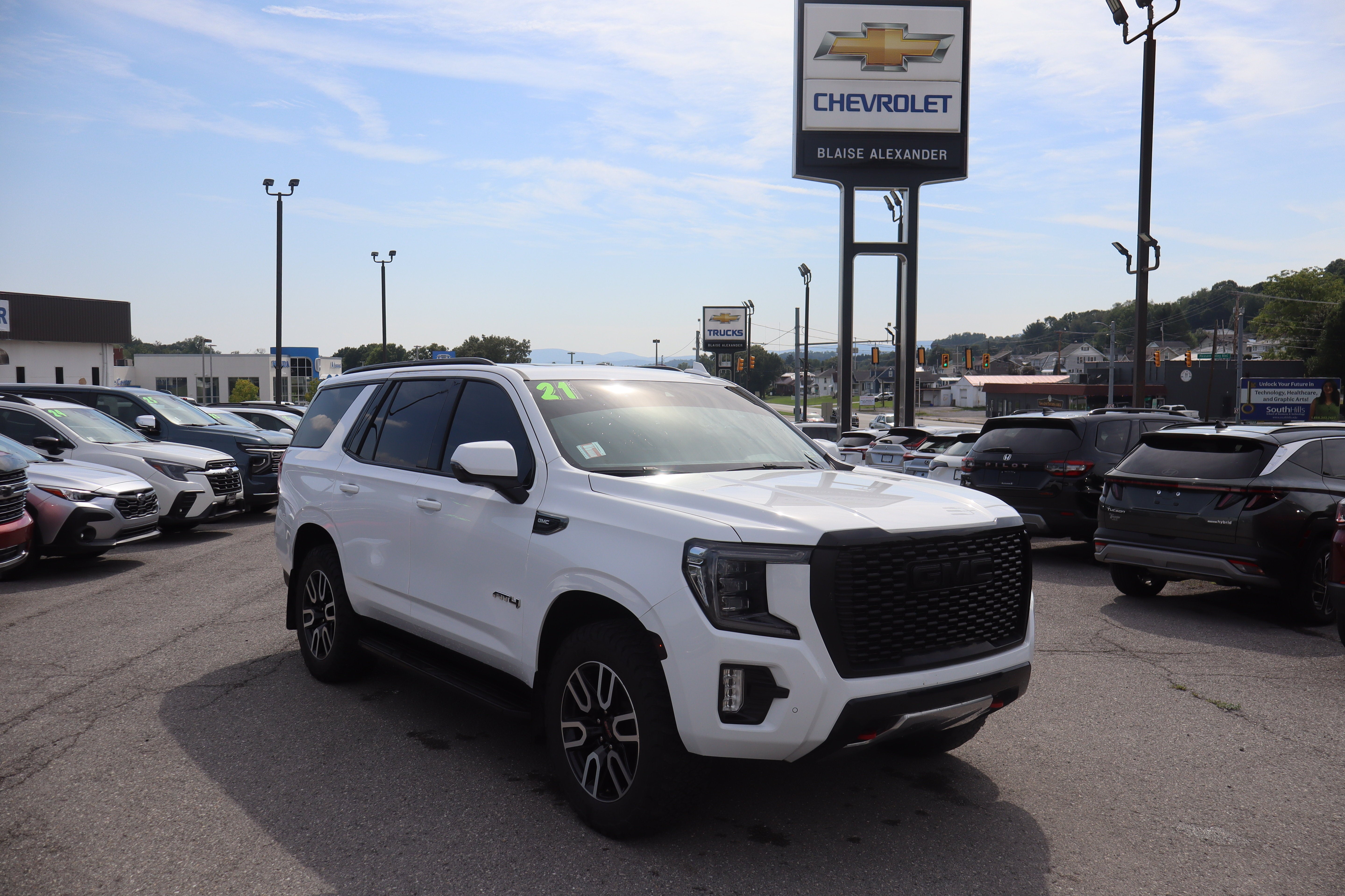2021 GMC Yukon AT4