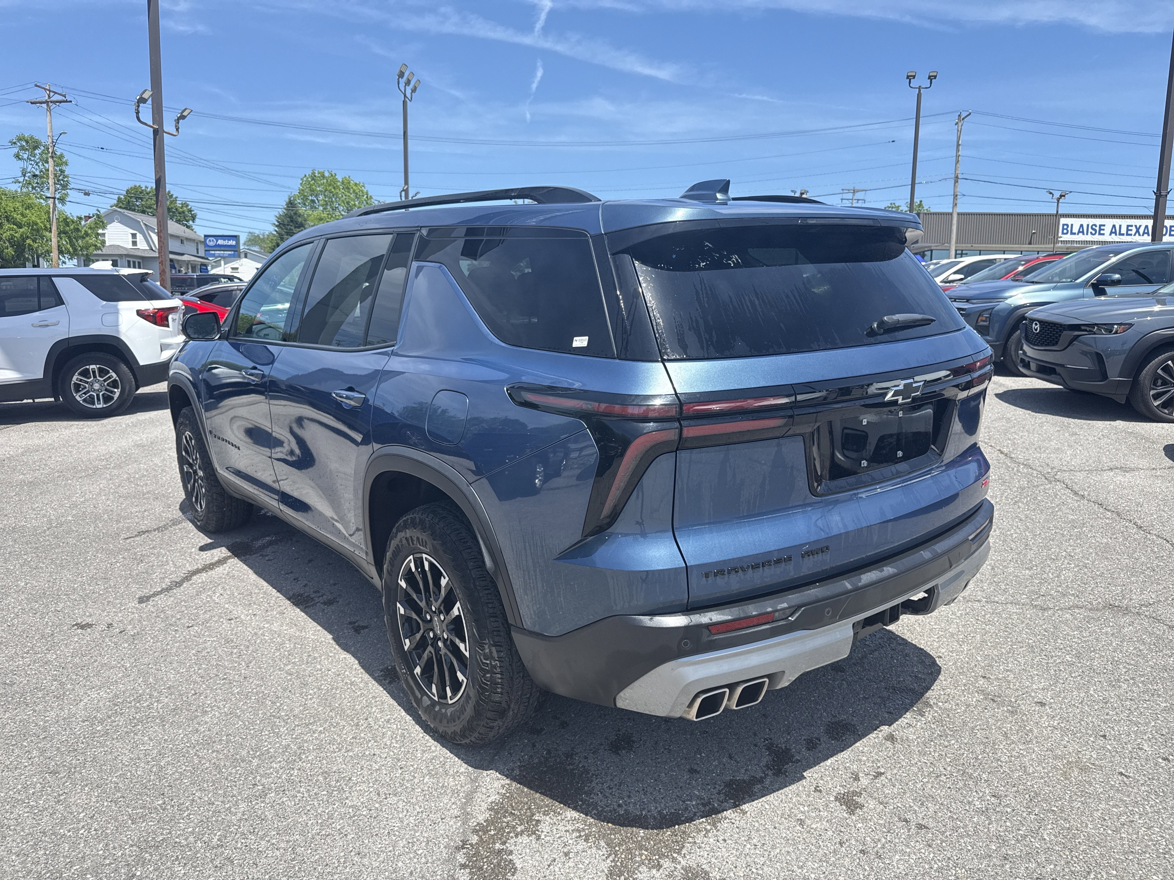 2025 Chevrolet Traverse AWD Z71
