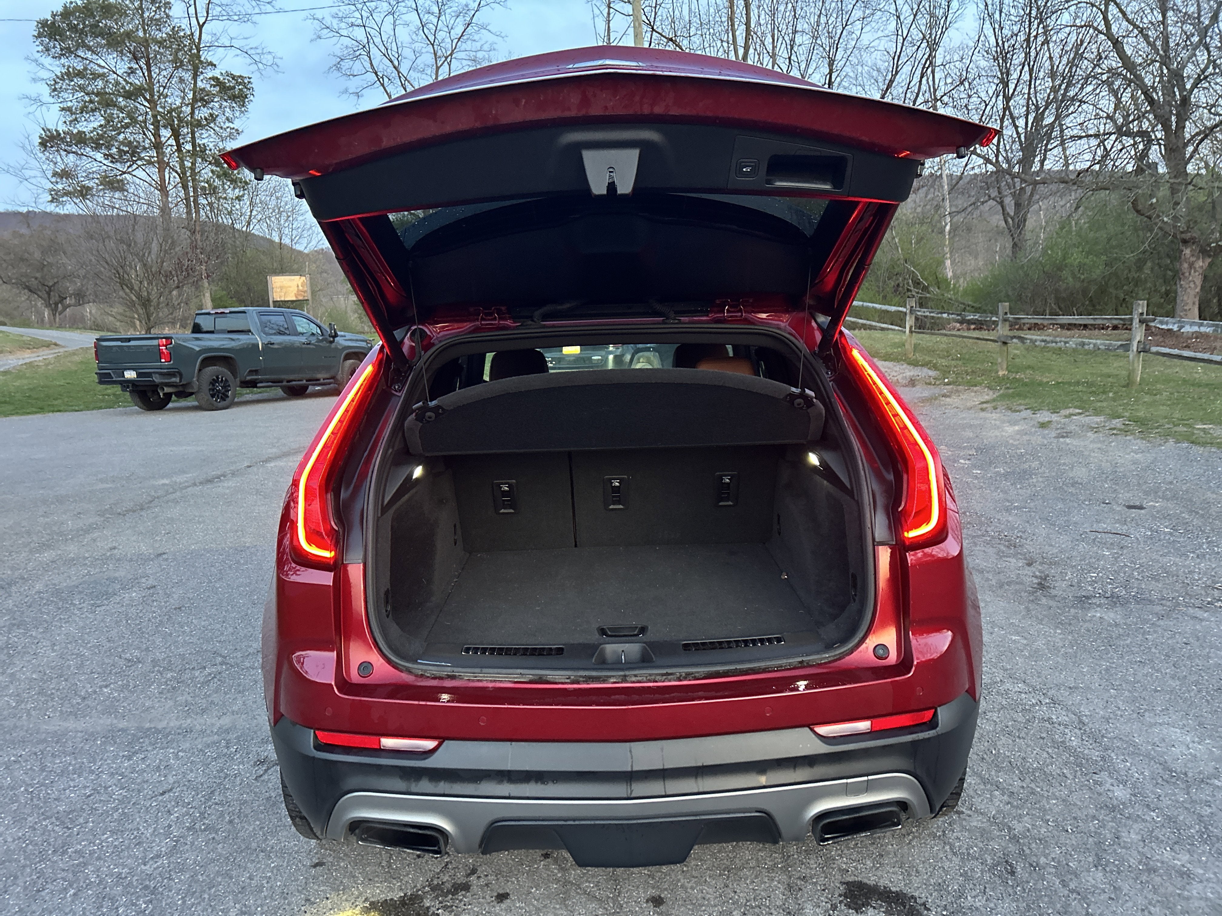 2019 Cadillac XT4 AWD Premium Luxury
