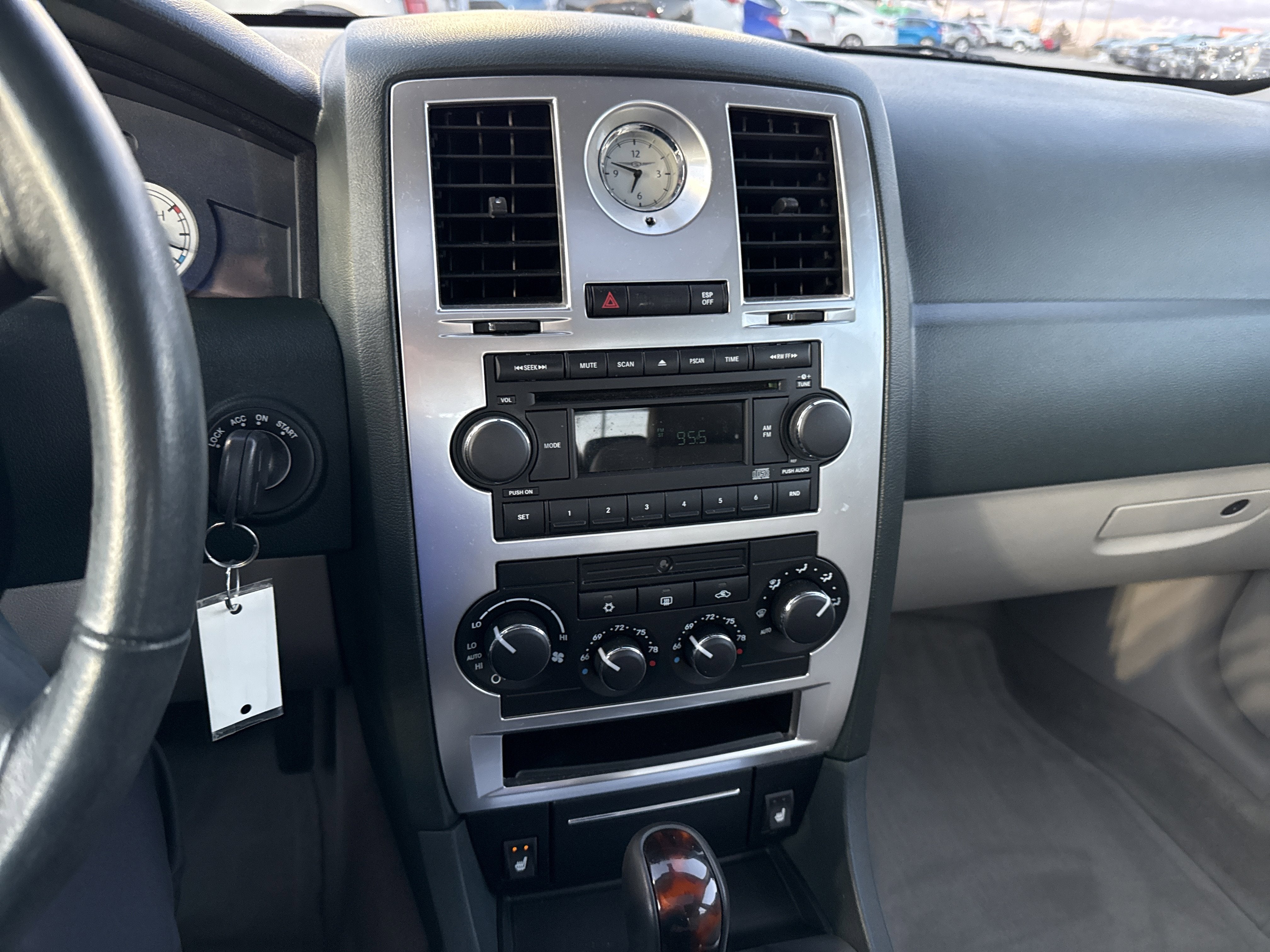 2005 Chrysler 300 300C