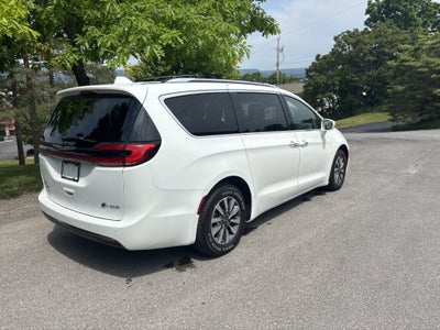 2021 Chrysler Pacifica Hybrid Touring L