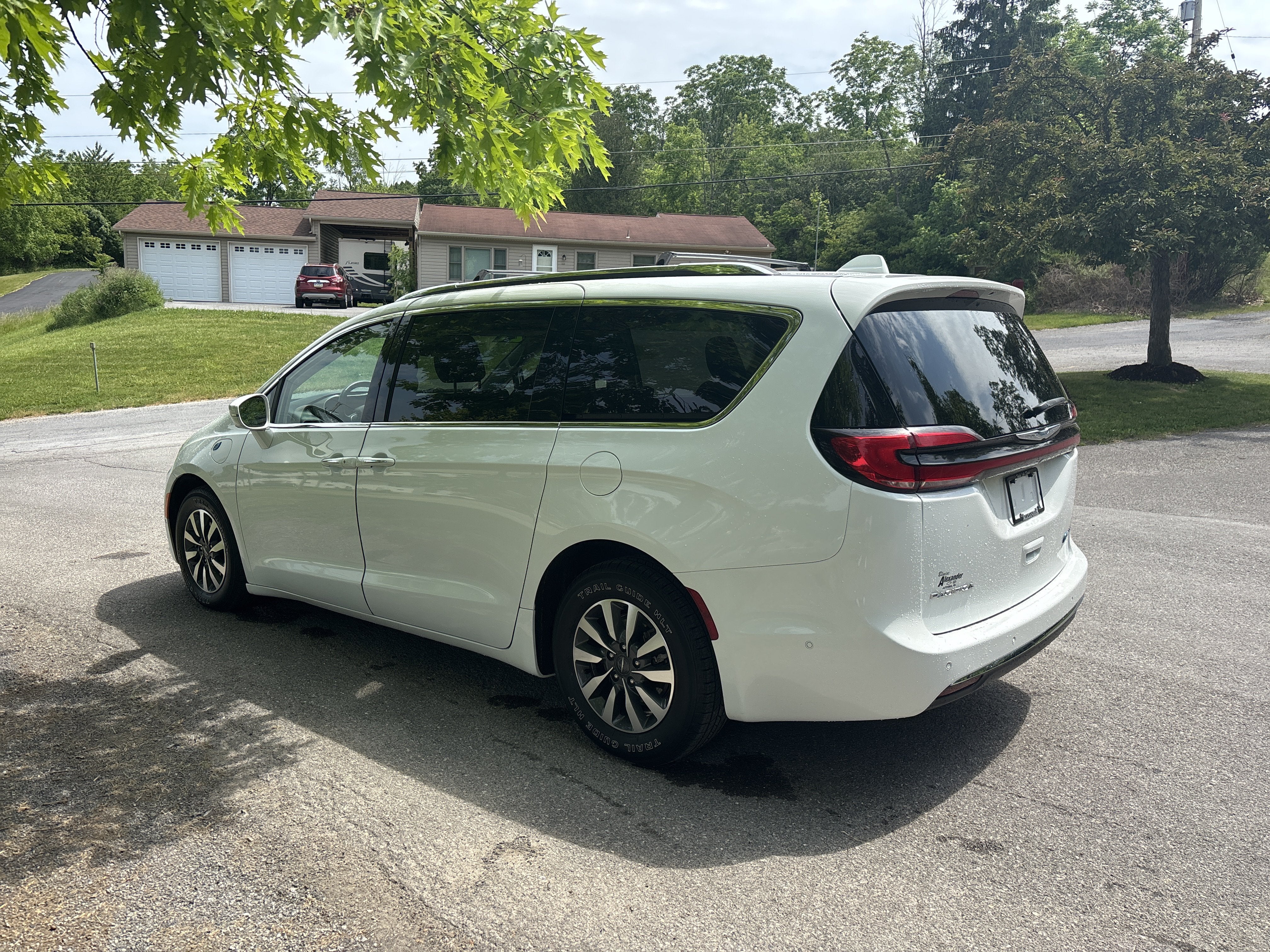 2021 Chrysler Pacifica Hybrid Touring L