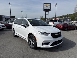 2026 Chrysler Pacifica Pinnacle