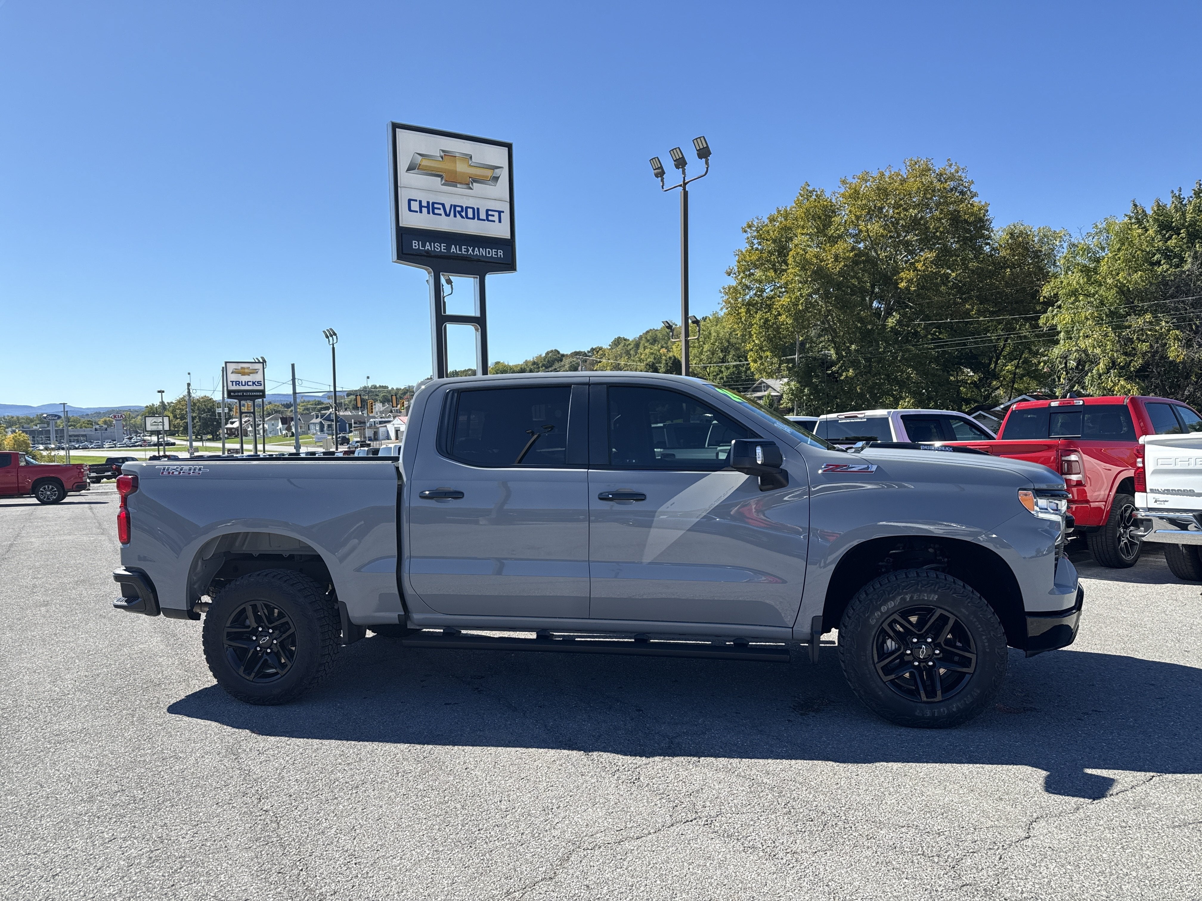 2024 Chevrolet Silverado 1500 LT Trail Boss