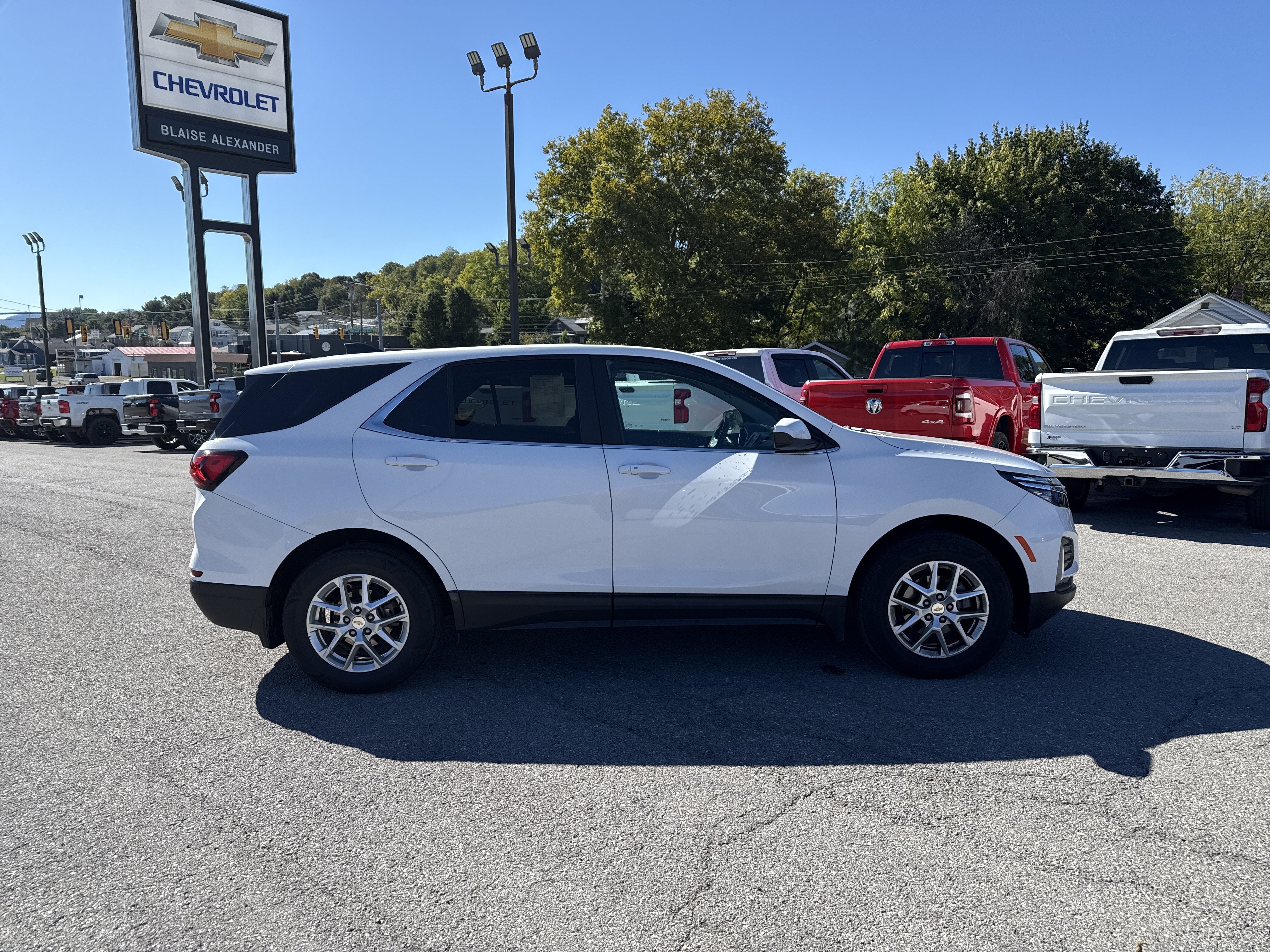 2023 Chevrolet Equinox LT