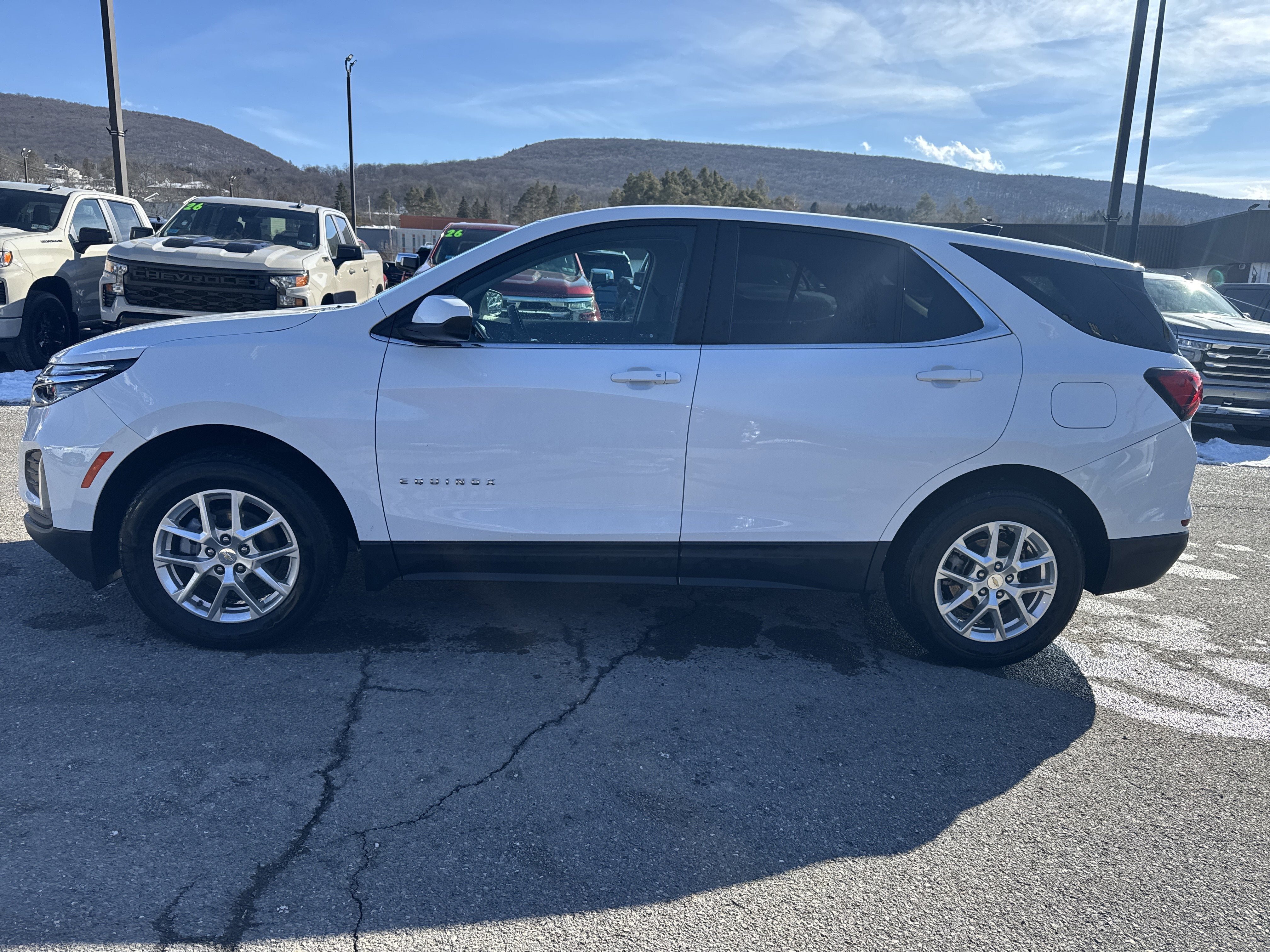 2024 Chevrolet Equinox LT