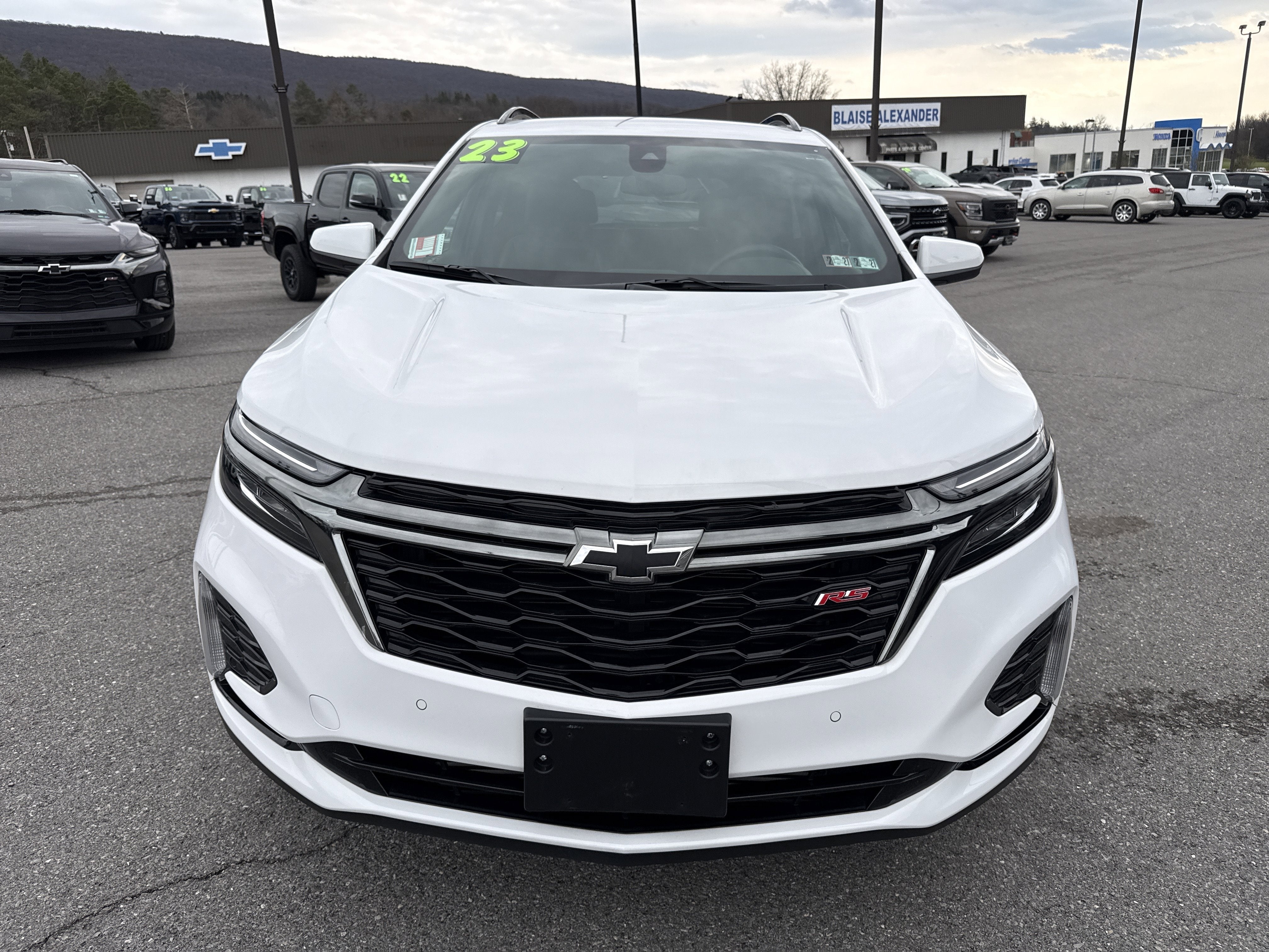 2023 Chevrolet Equinox RS