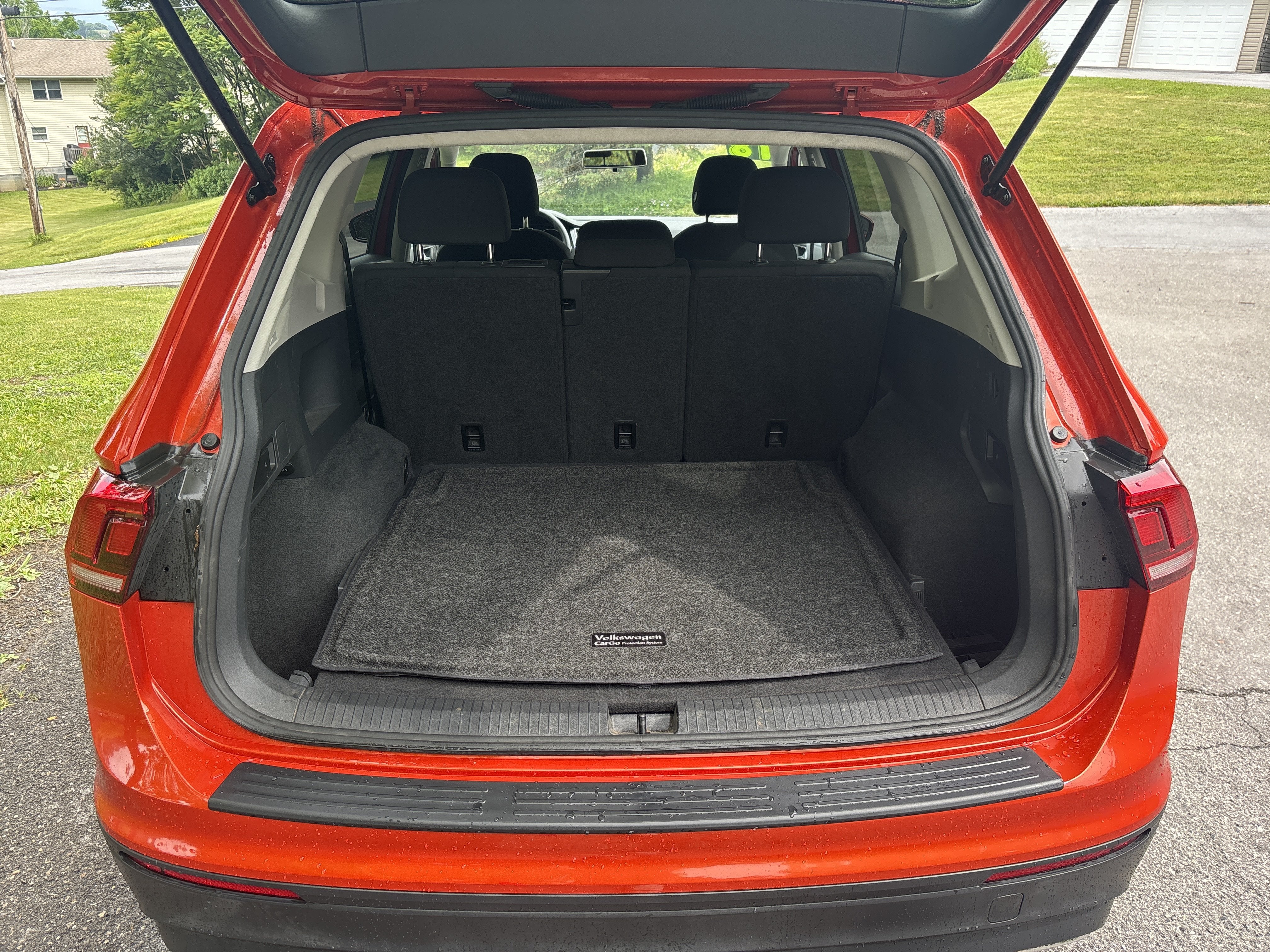 2018 Volkswagen Tiguan S