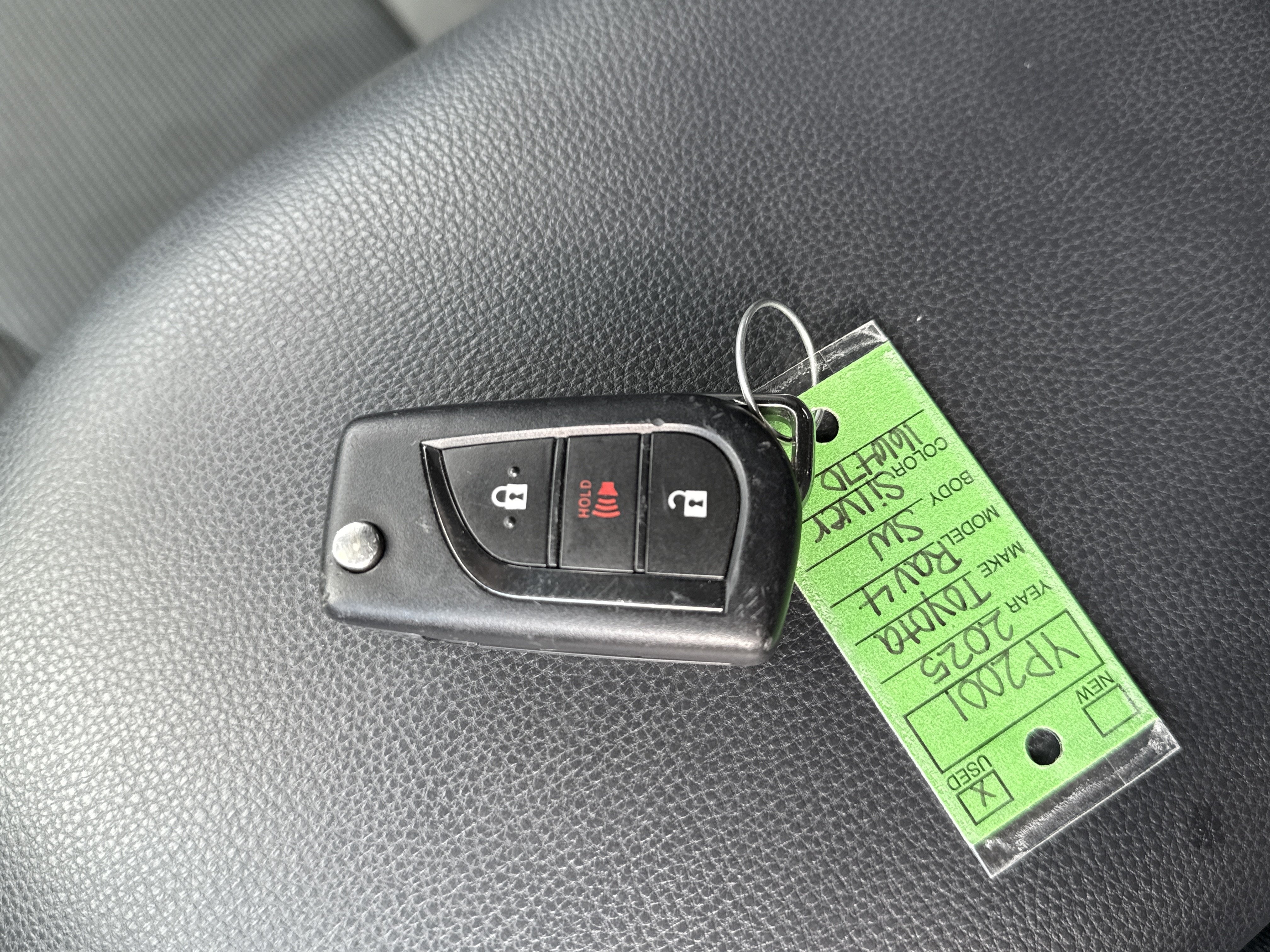 2025 Toyota RAV4 Hybrid LE