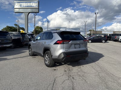 2025 Toyota RAV4 Hybrid LE