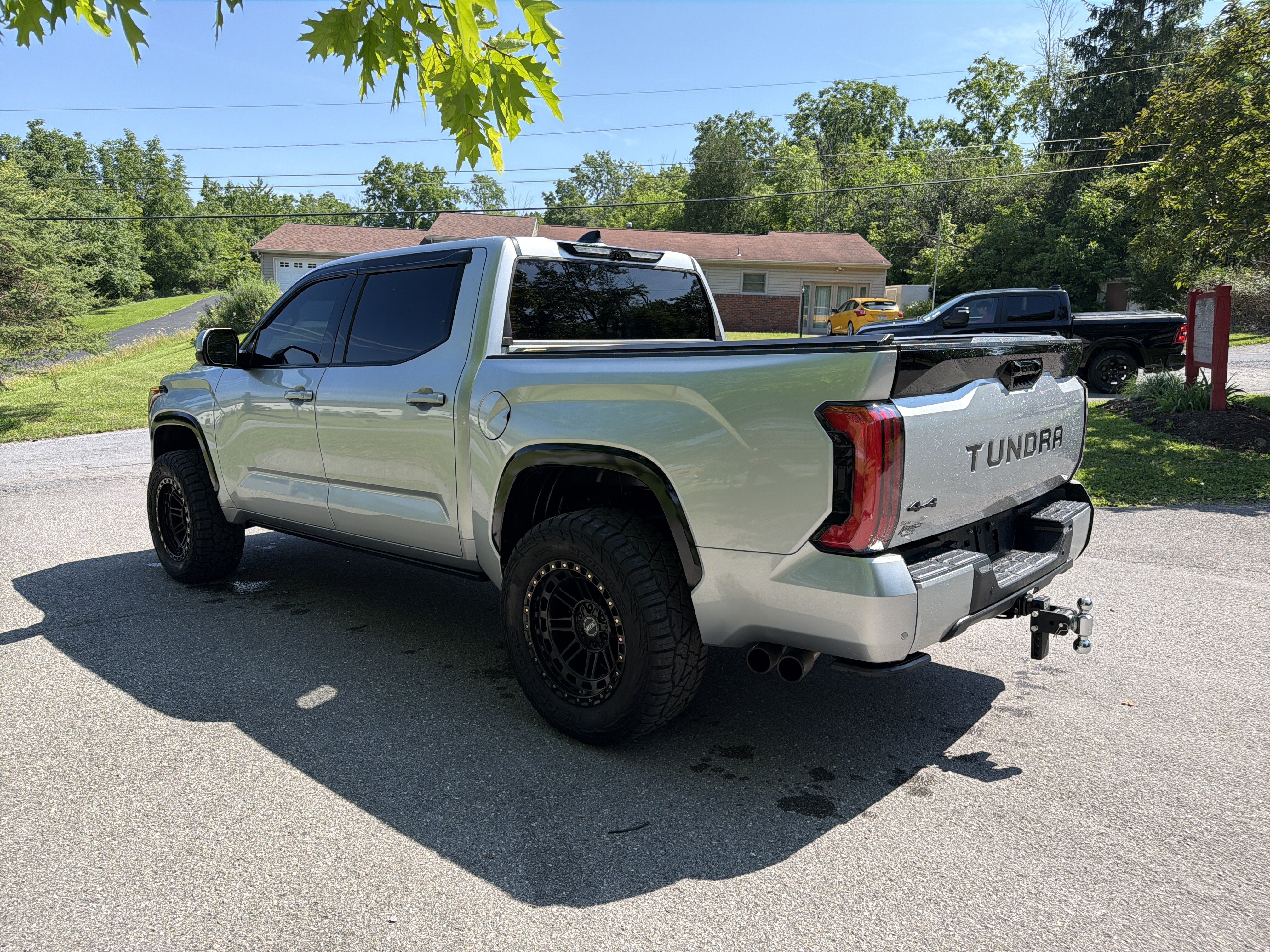 2022 Toyota Tundra 4WD Platinum