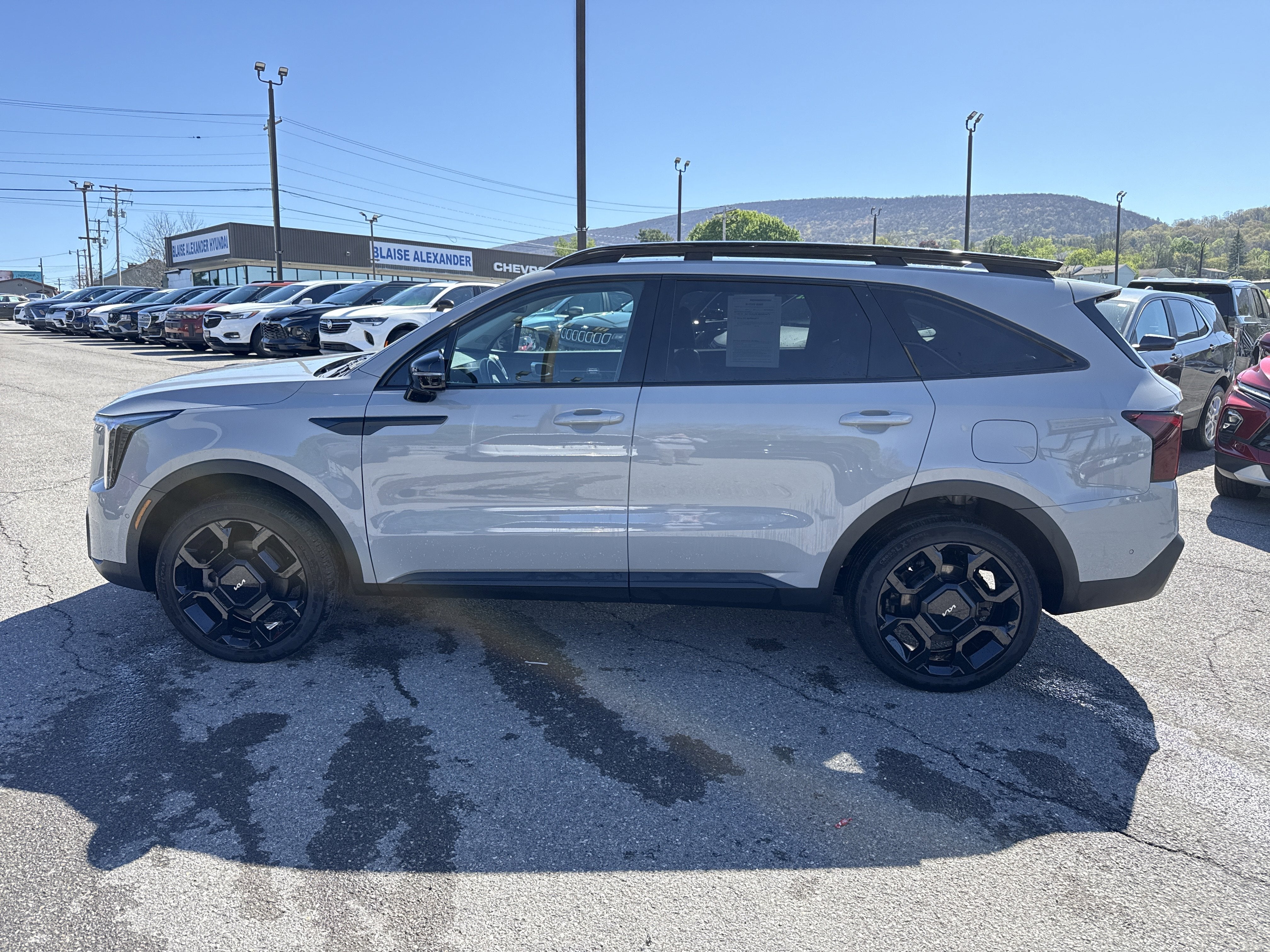 2024 Kia Sorento X-Line SX