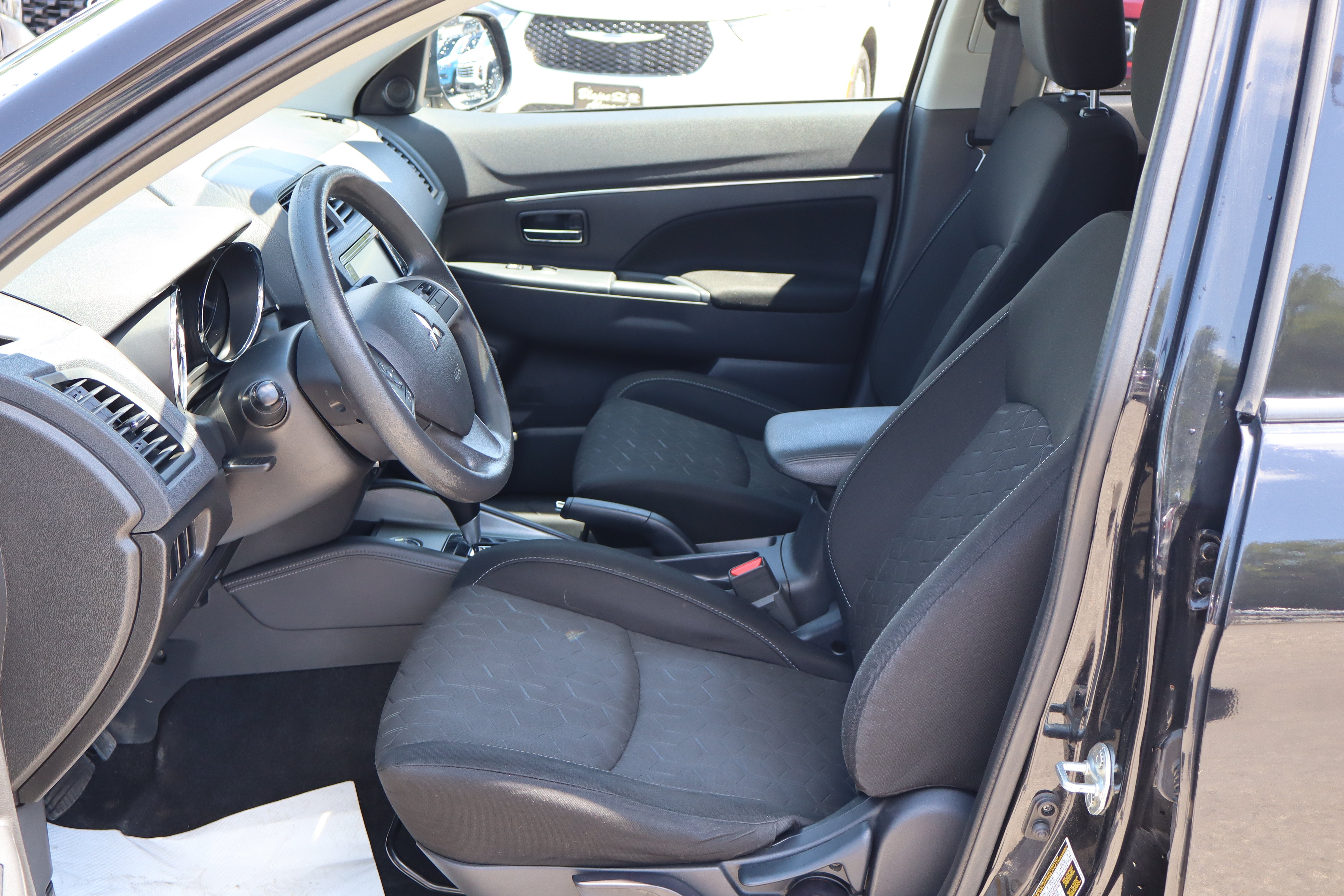 2020 Mitsubishi Outlander Sport ES 2.0