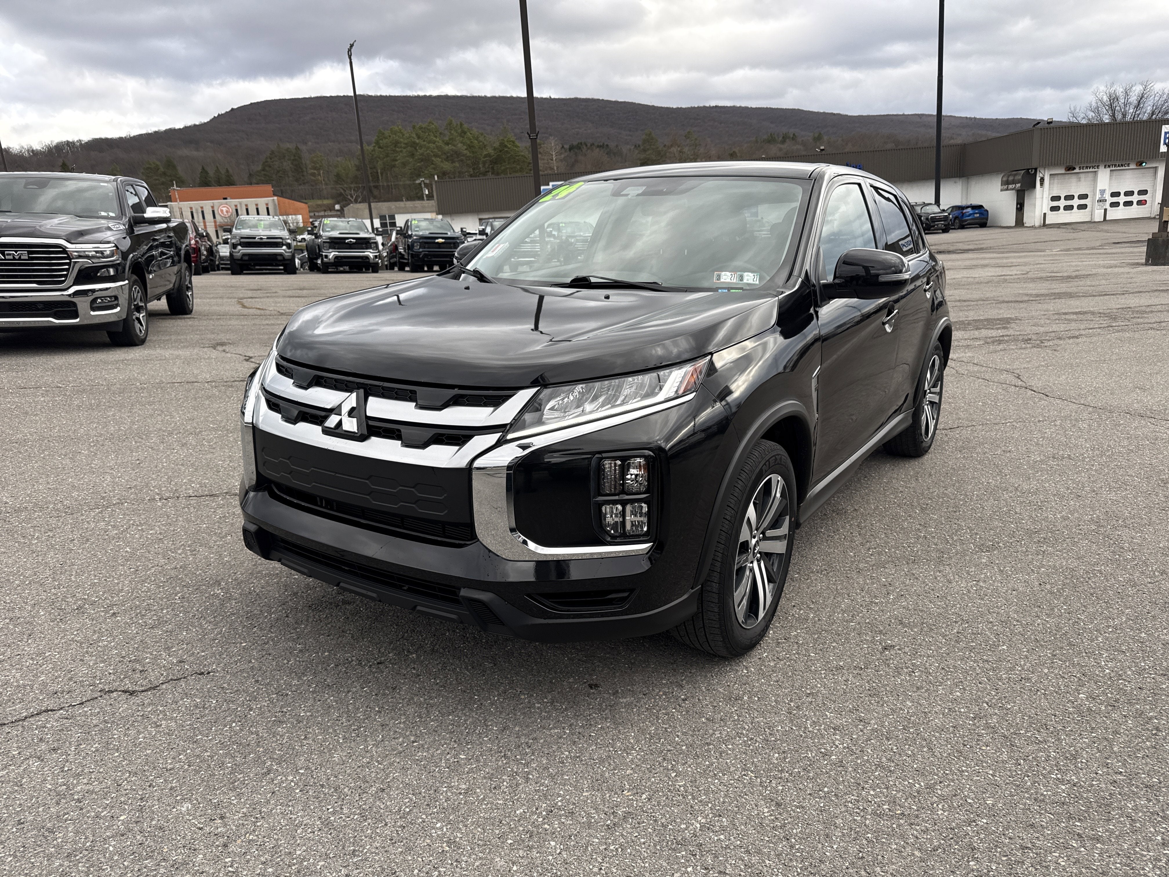 2024 Mitsubishi Outlander Sport 2.0 ES