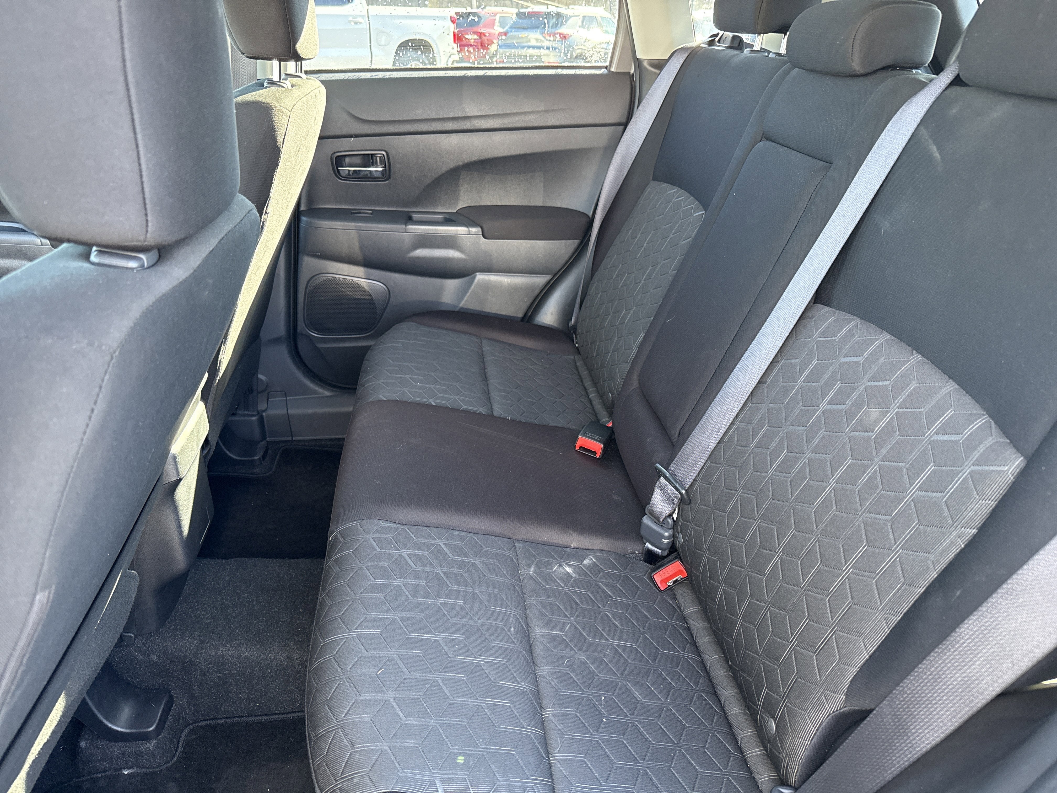 2025 Mitsubishi Outlander Sport ES