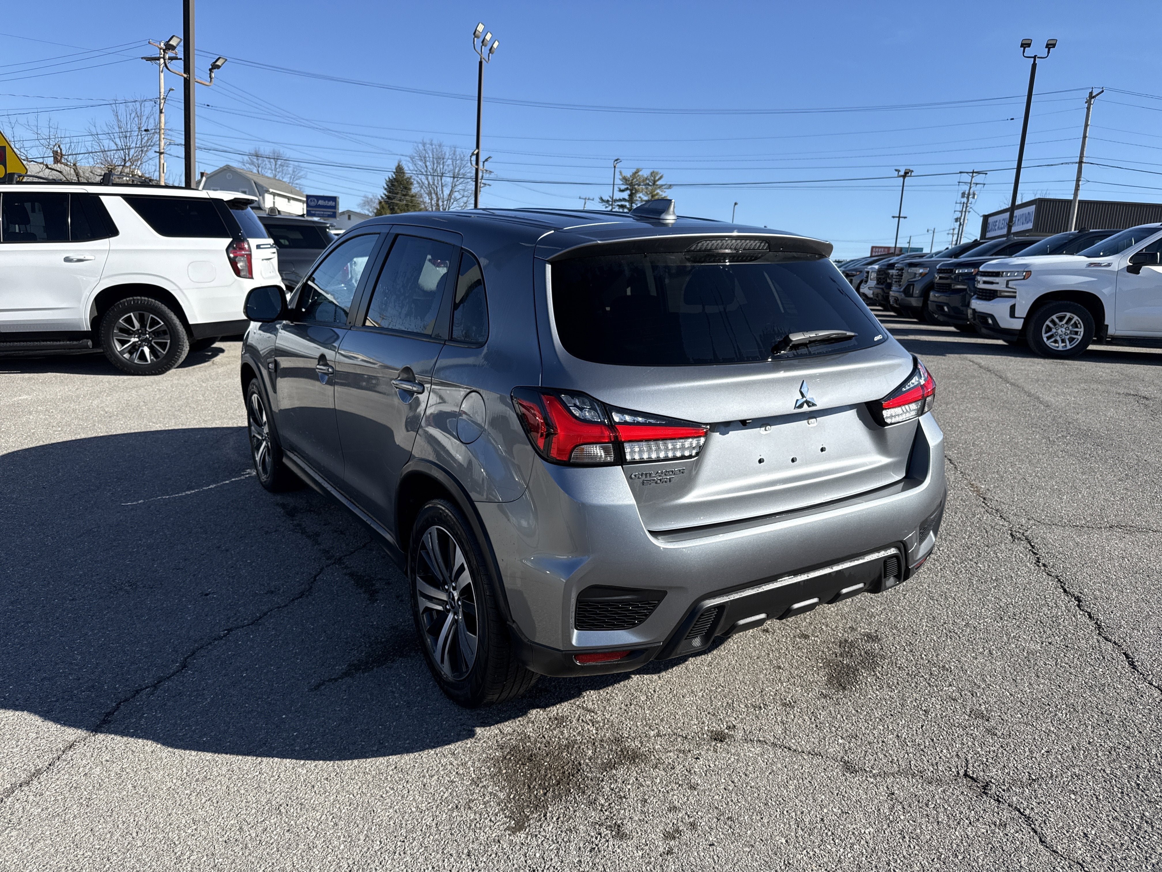 2025 Mitsubishi Outlander Sport ES
