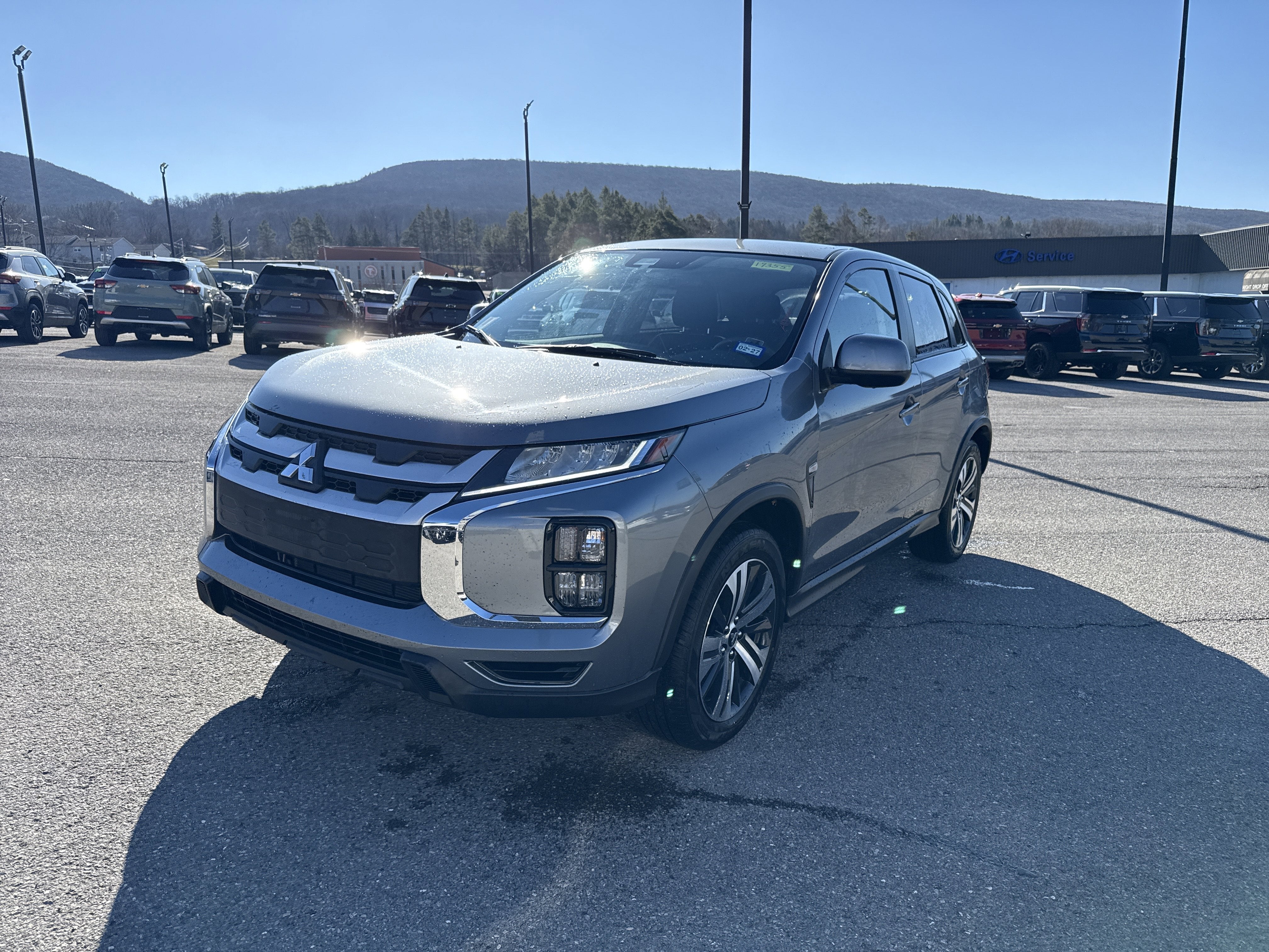 2025 Mitsubishi Outlander Sport ES