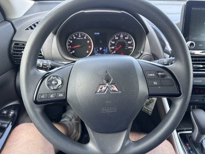 2022 Mitsubishi Eclipse Cross LE