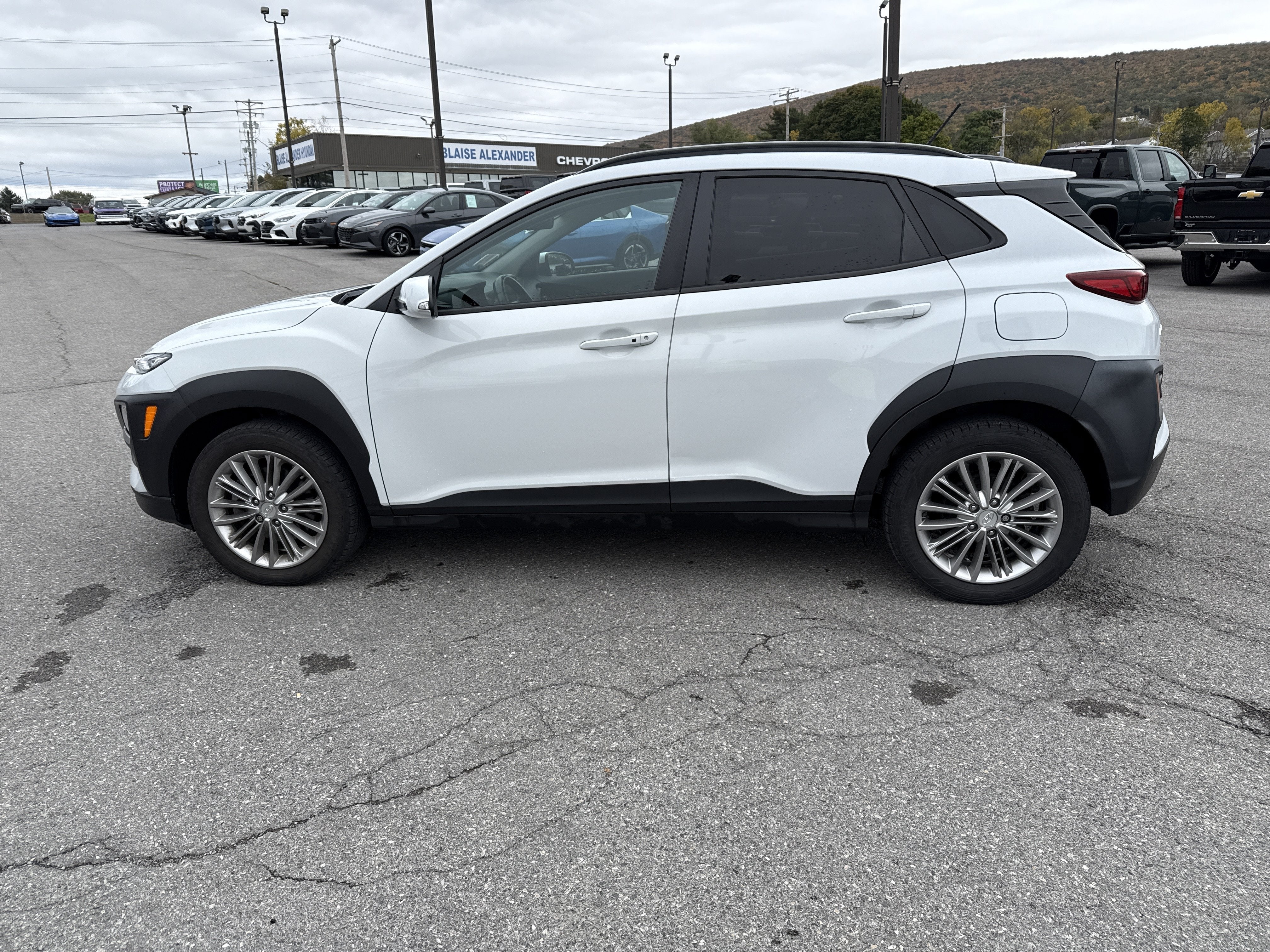 2020 Hyundai Kona SEL