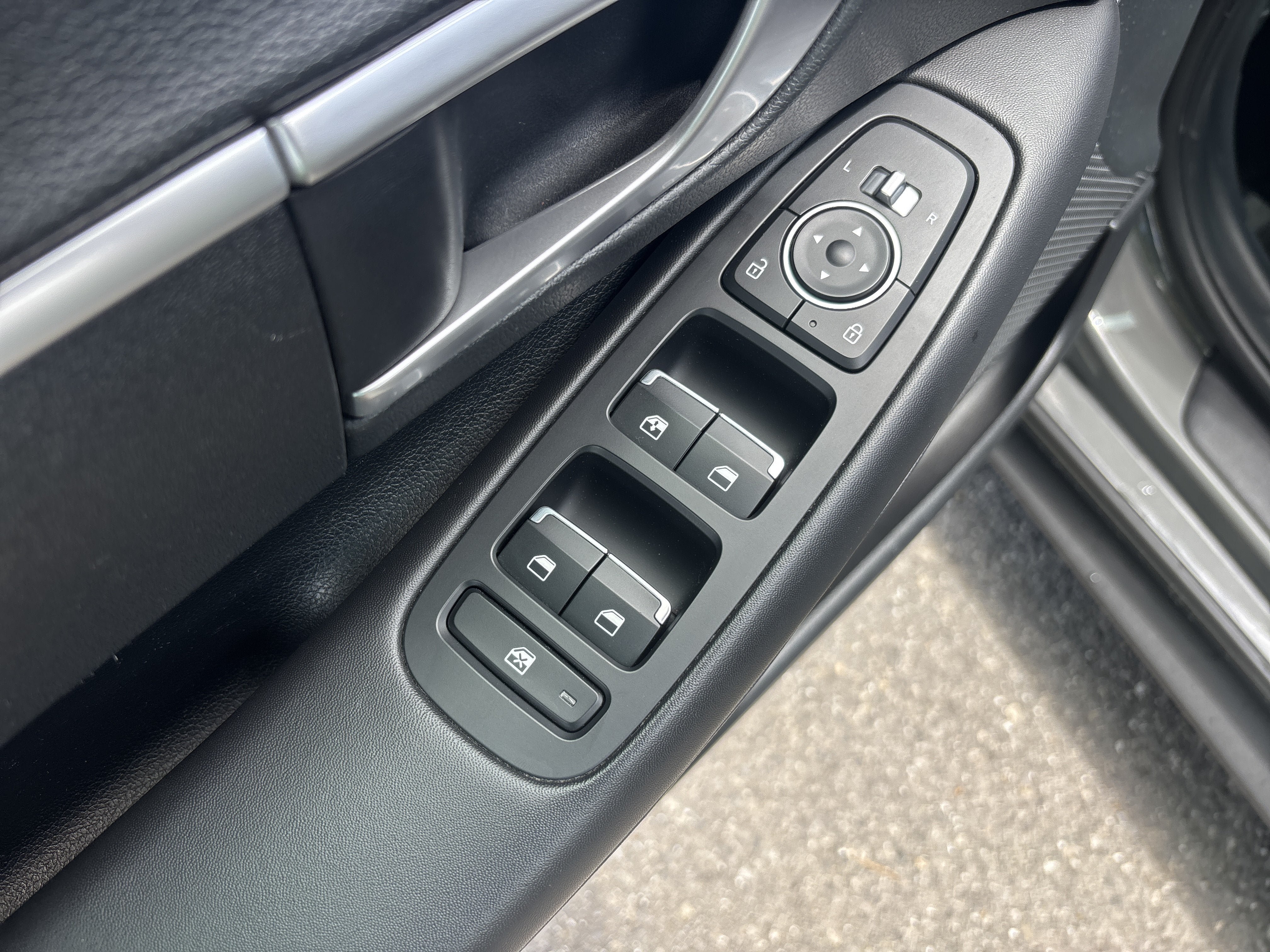 2022 Hyundai Sonata SE