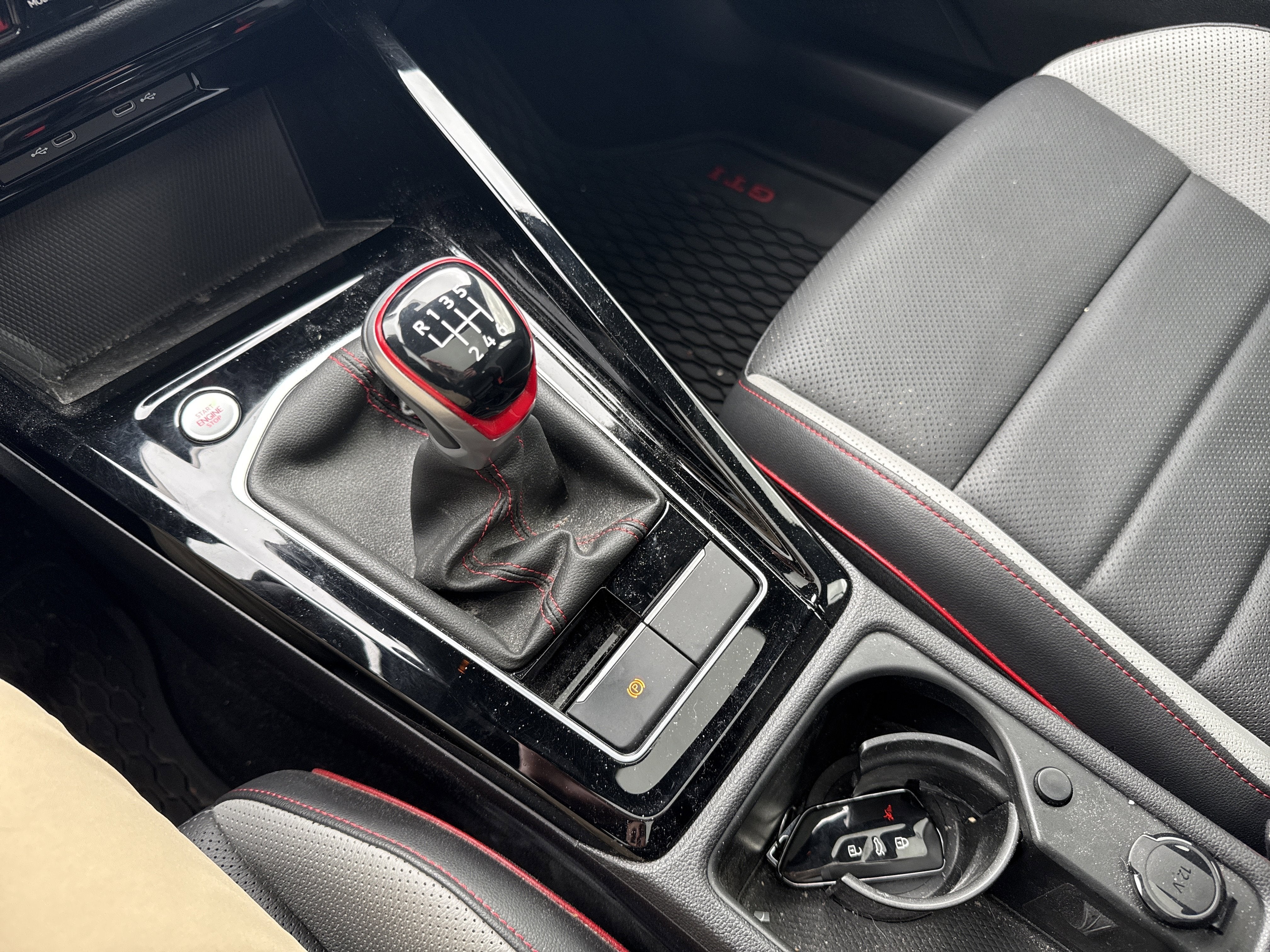 2023 Volkswagen Golf GTI Autobahn