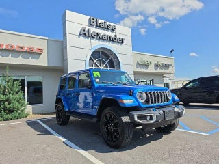 2024 Jeep Wrangler 4xe Sahara 4x4