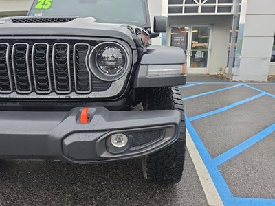 2025 Jeep Gladiator Mojave 4x4