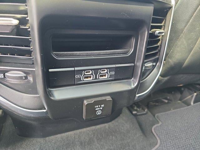2021 RAM 1500 Laramie 4x4 Crew Cab 5'7" Box