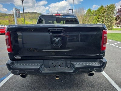 2021 RAM 1500 Laramie 4x4 Crew Cab 5'7" Box