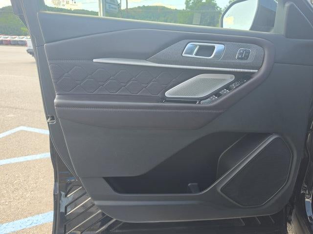 2025 Ford Explorer Platinum 4WD