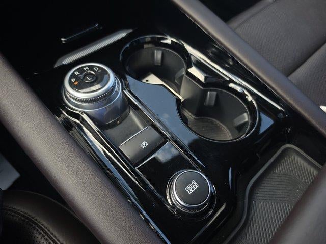 2025 Ford Explorer Platinum 4WD