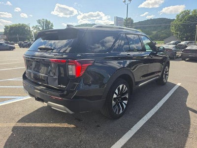 2025 Ford Explorer Platinum 4WD