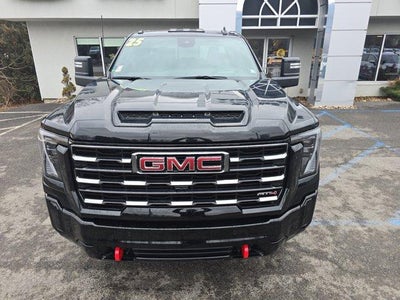 2025 GMC Sierra 2500 HD Crew Cab Standard Box 4-Wheel Drive AT4