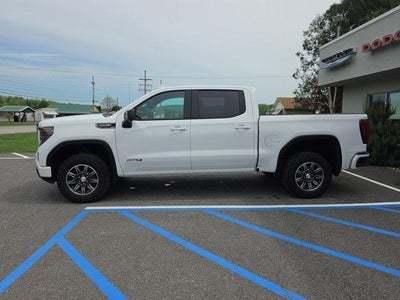 2025 GMC Sierra 1500 Crew Cab Short Box 4-Wheel Drive AT4