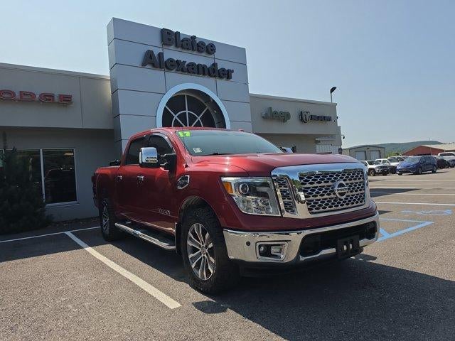 2017 Nissan Titan 4x4 Crew Cab SL
