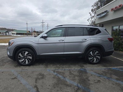 2025 Volkswagen Atlas 2.0T SE w/Technology 4MOTION