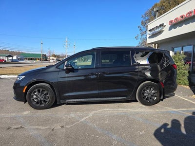 2021 Chrysler Pacifica Touring L AWD