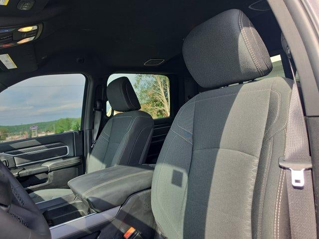 2025 RAM 3500 Big Horn 4x4 Crew Cab 8' Box