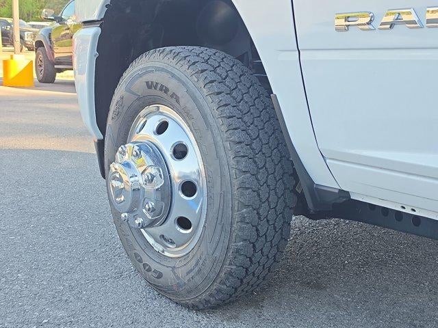2025 RAM 3500 Big Horn 4x4 Crew Cab 8' Box