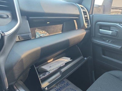 2025 RAM 3500 Big Horn 4x4 Crew Cab 8' Box