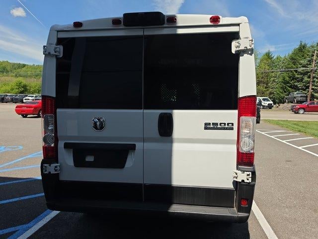 2025 RAM ProMaster Cargo Van Tradesman 2500 Low Roof 136" WB w/Pass Seat