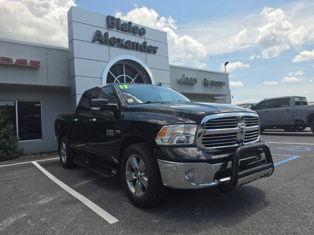 2017 RAM 1500 Big Horn 4x4 Crew Cab 5'7" Box